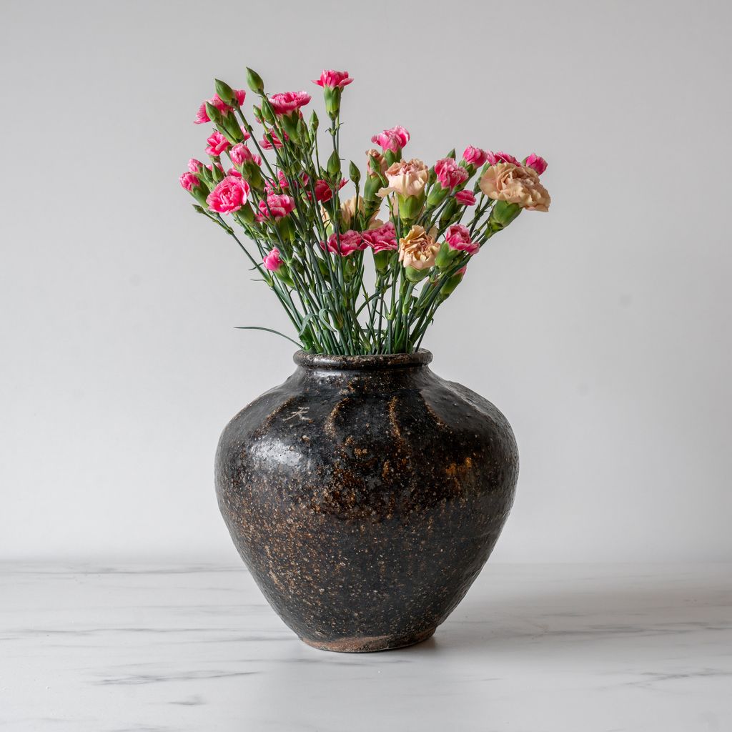 Moby Textured Vintage Pot - Rug & Weave