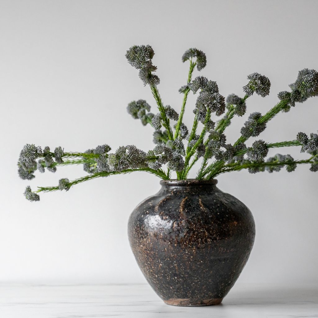 Moby Textured Vintage Pot - Rug & Weave