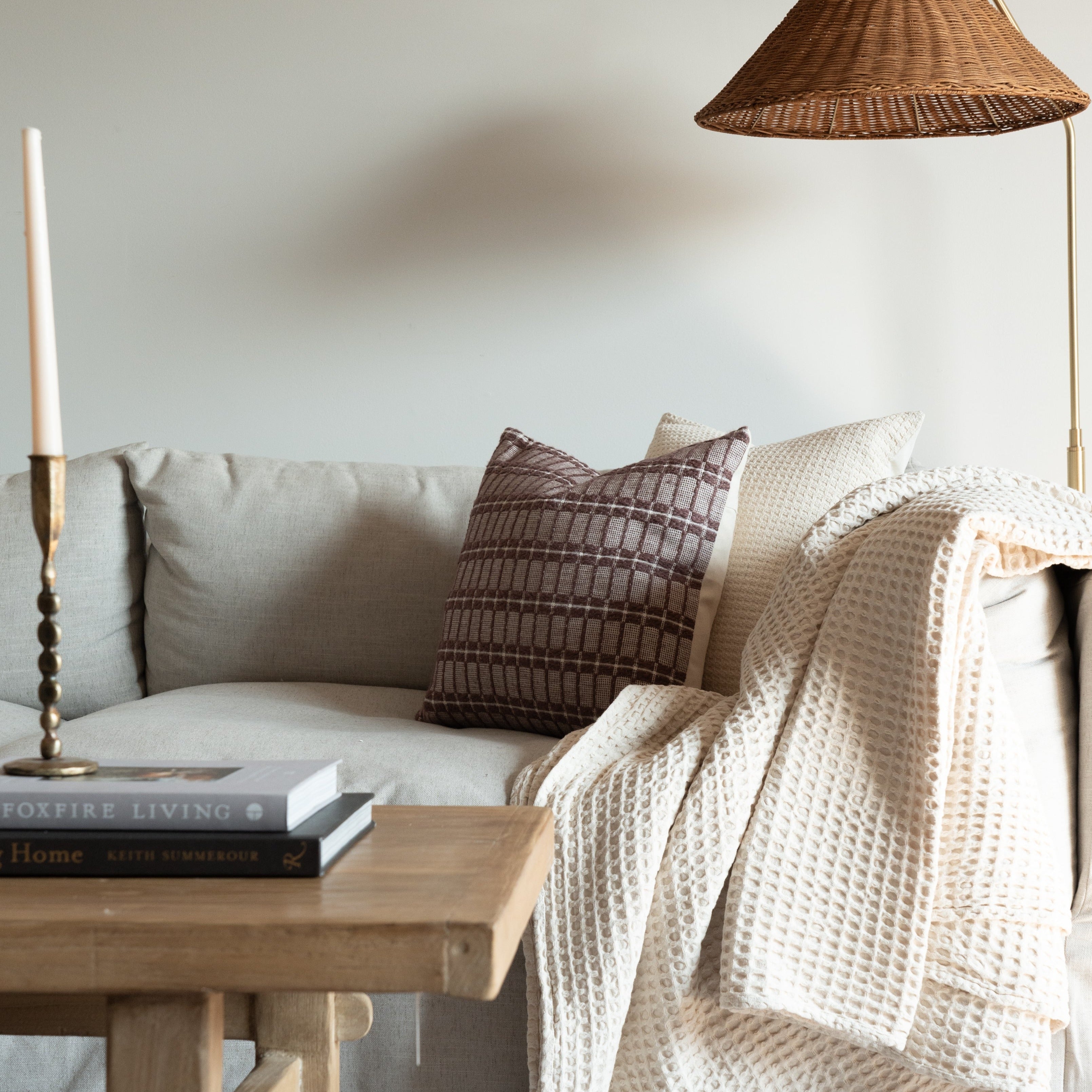 IN-STORE Chris Loves Julia x Loloi Avery Pillow Cover 2 - PILLOWS - essentials - warm Loloi