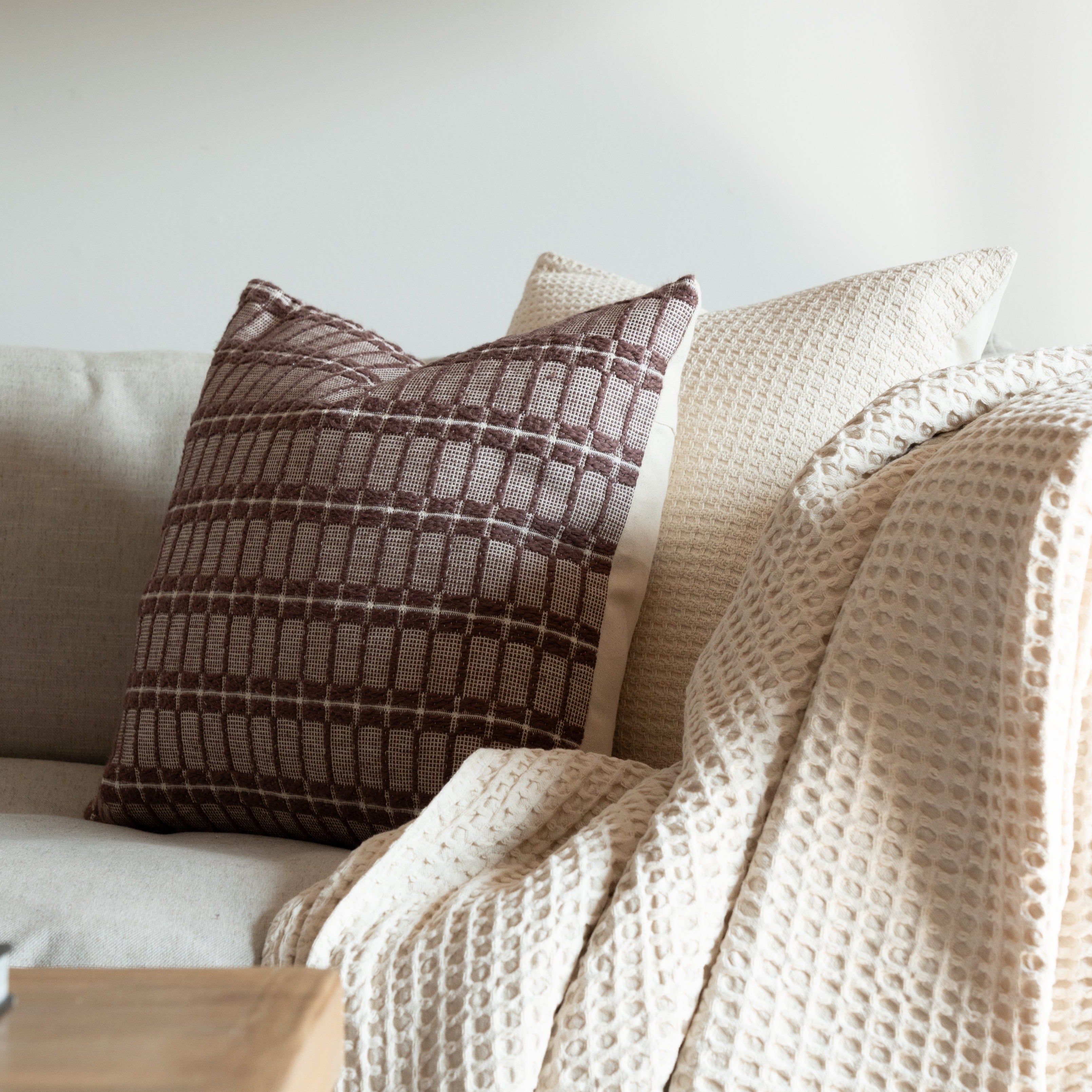 IN-STORE Chris Loves Julia x Loloi Avery Pillow Cover 2 - PILLOWS - essentials - warm Loloi