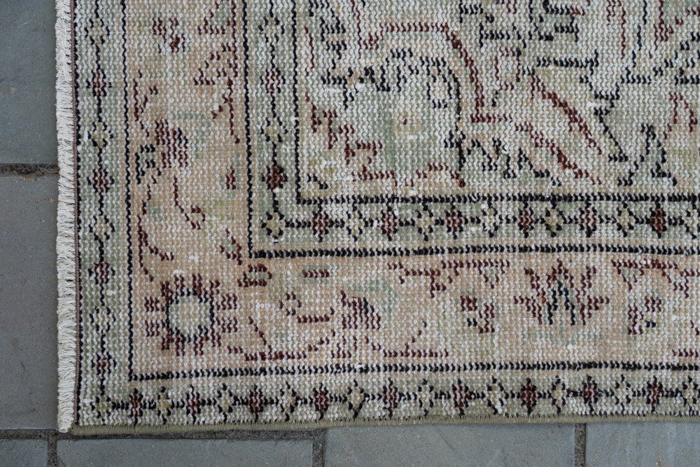 5'5" x 8'11" Vintage Oushak Rug RUGS - vintage Rug & Weave Rugs