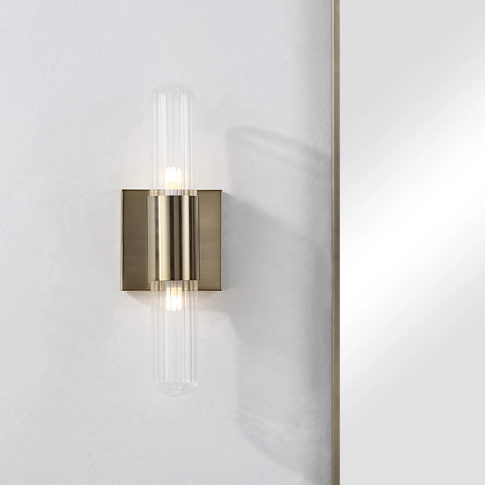 Cara Wall Sconce LIGHTING - sconce Renwil