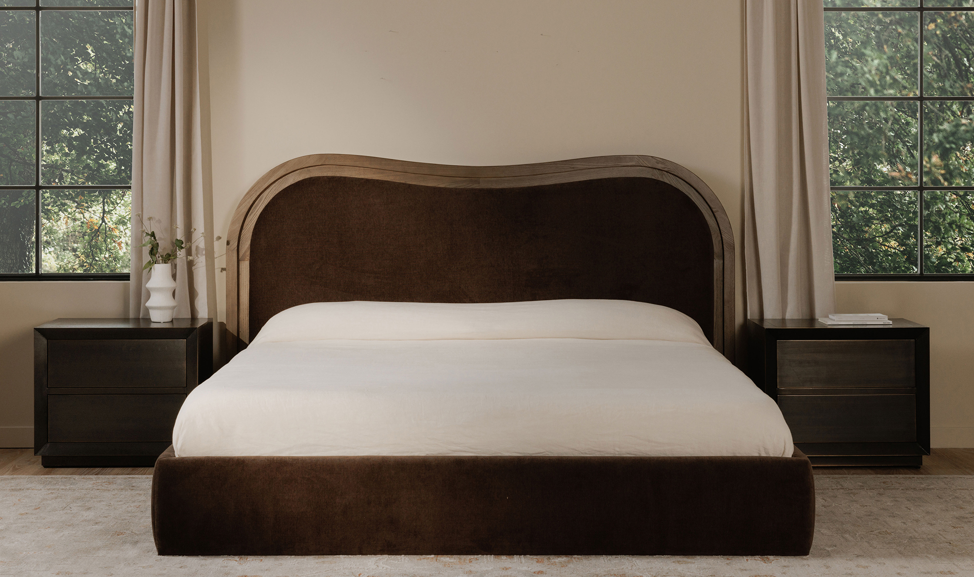 Viella Bed Beds Moe's Furniture