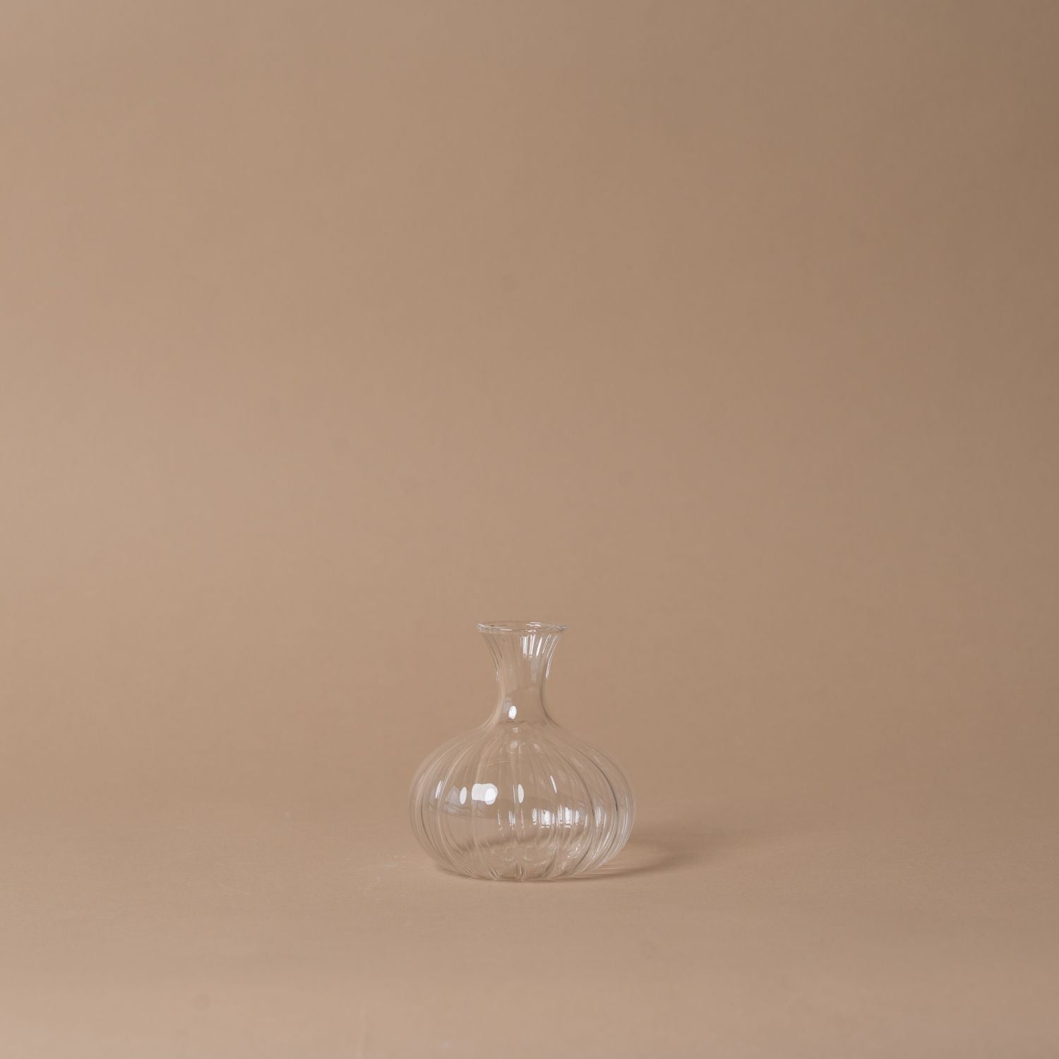 Ripple Glass Bud Vase vase Tell Me More (Faire)