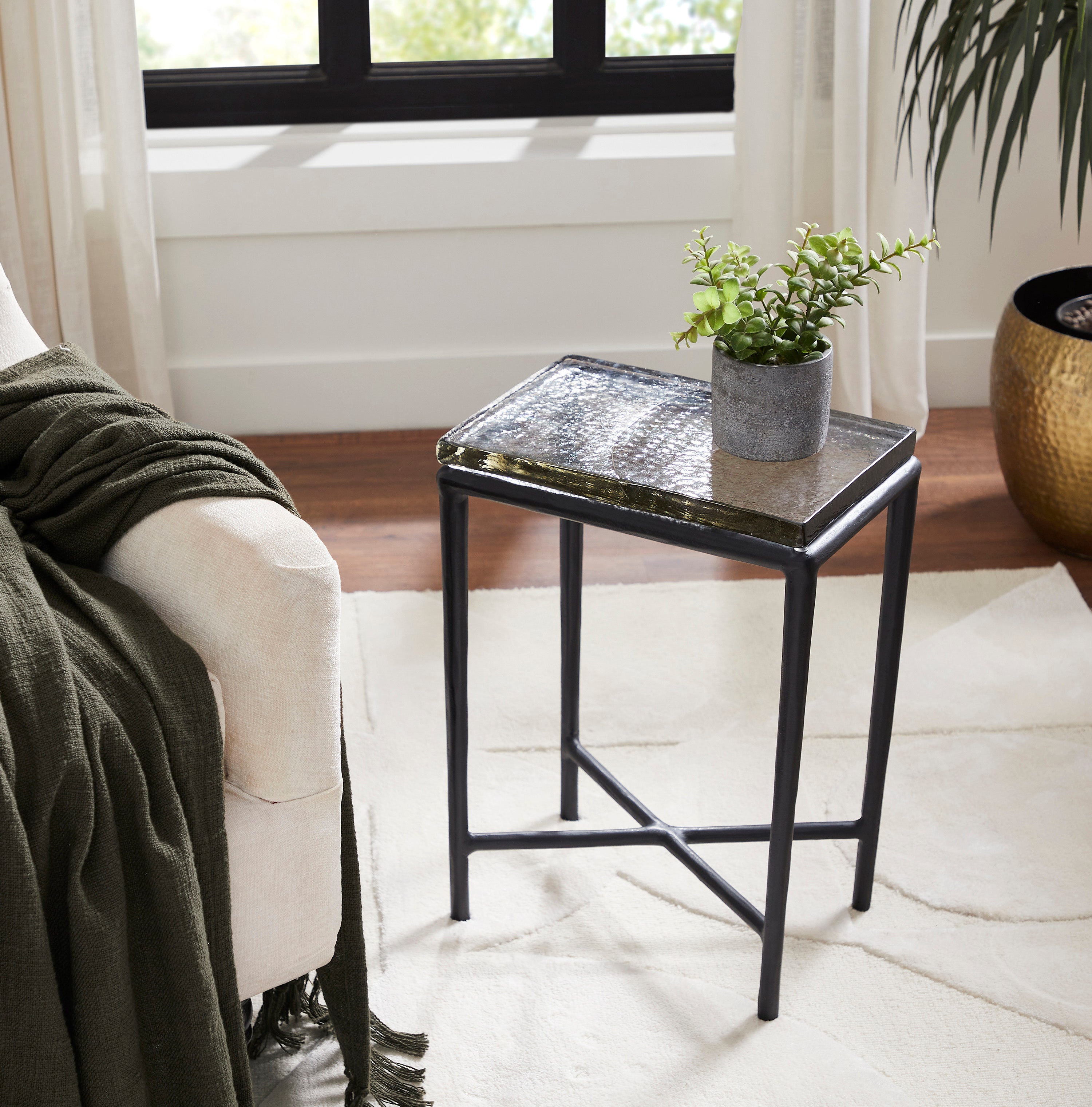Arista Side Table FURNITURE - side table Renwil