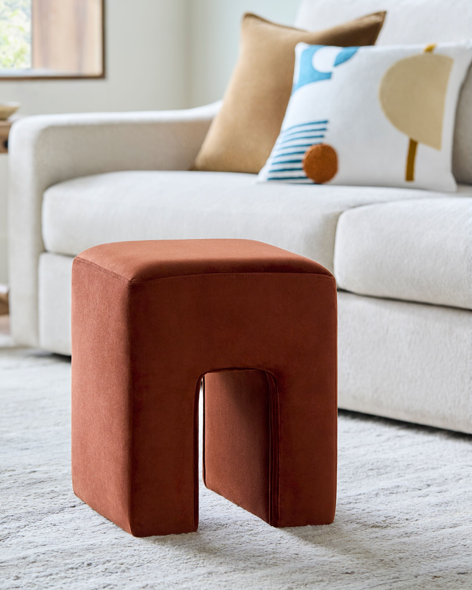 Minara Ottoman FURNITURE - ottoman Surya