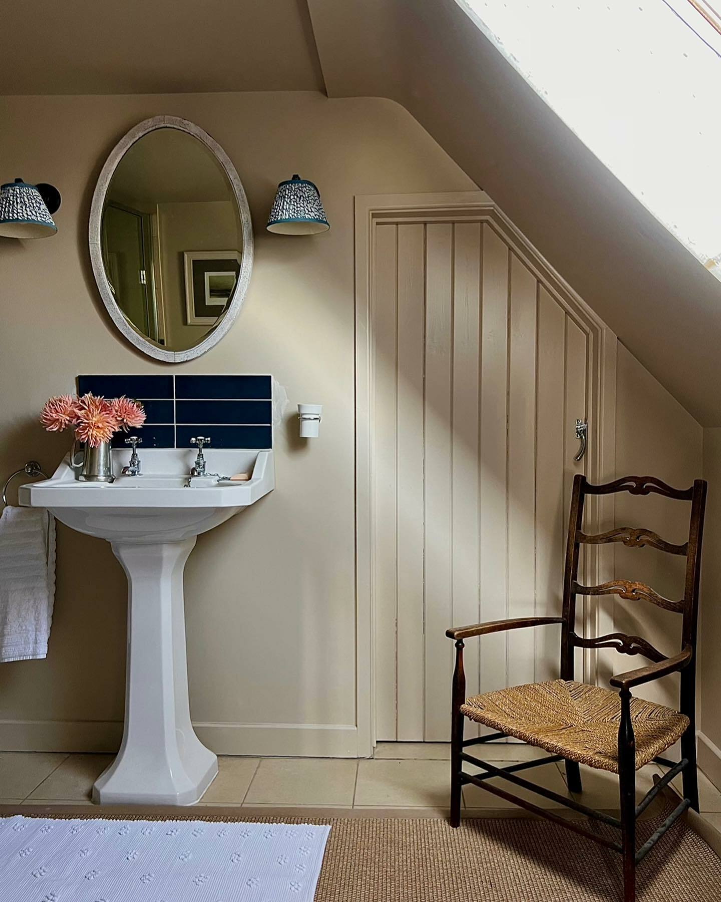 Farrow & Ball Oxford Stone No. 264 PAINT - Farrow & Ball Farrow & Ball
