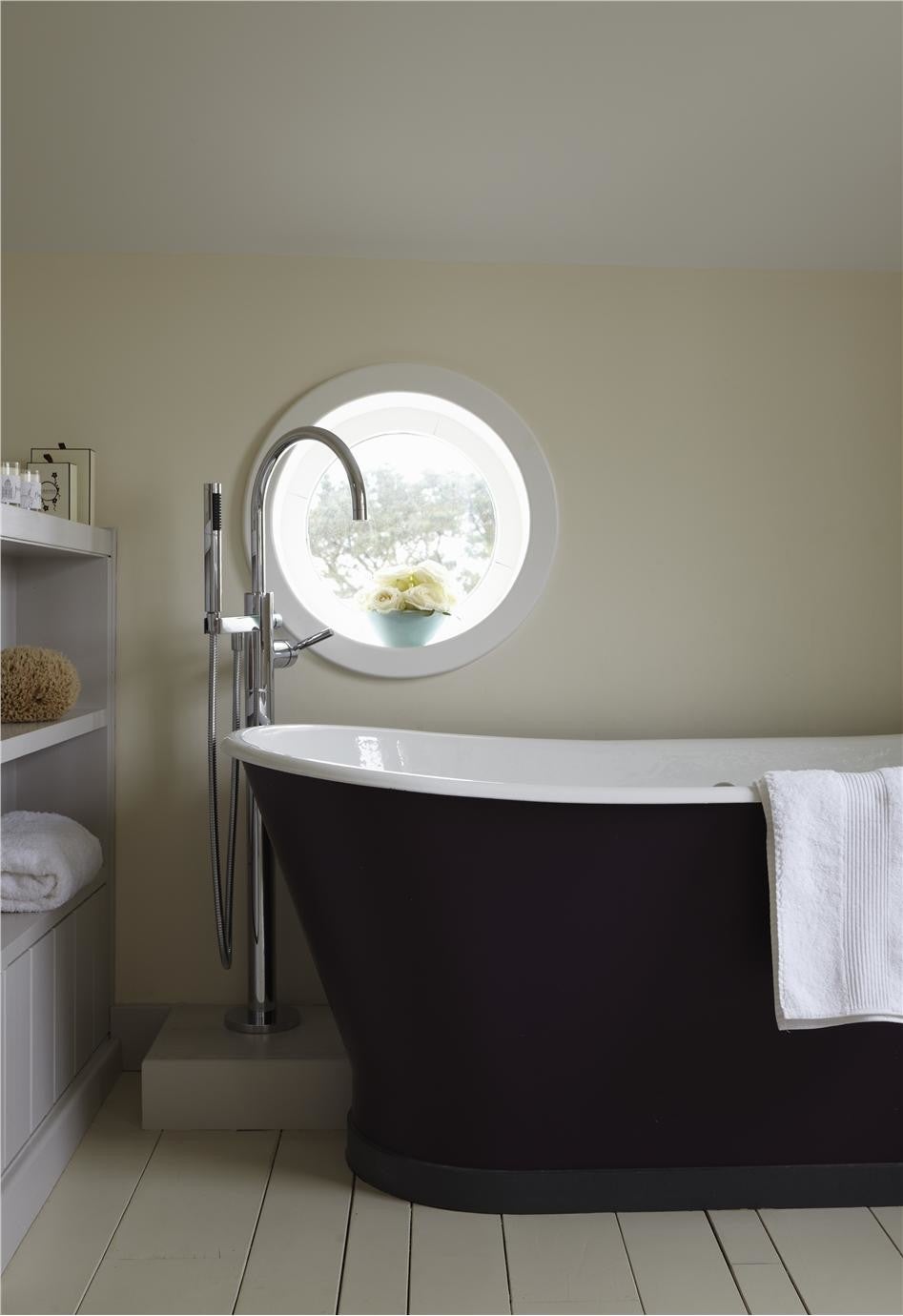 Farrow & Ball White Tie No. 2002 PAINT - Farrow & Ball Farrow & Ball
