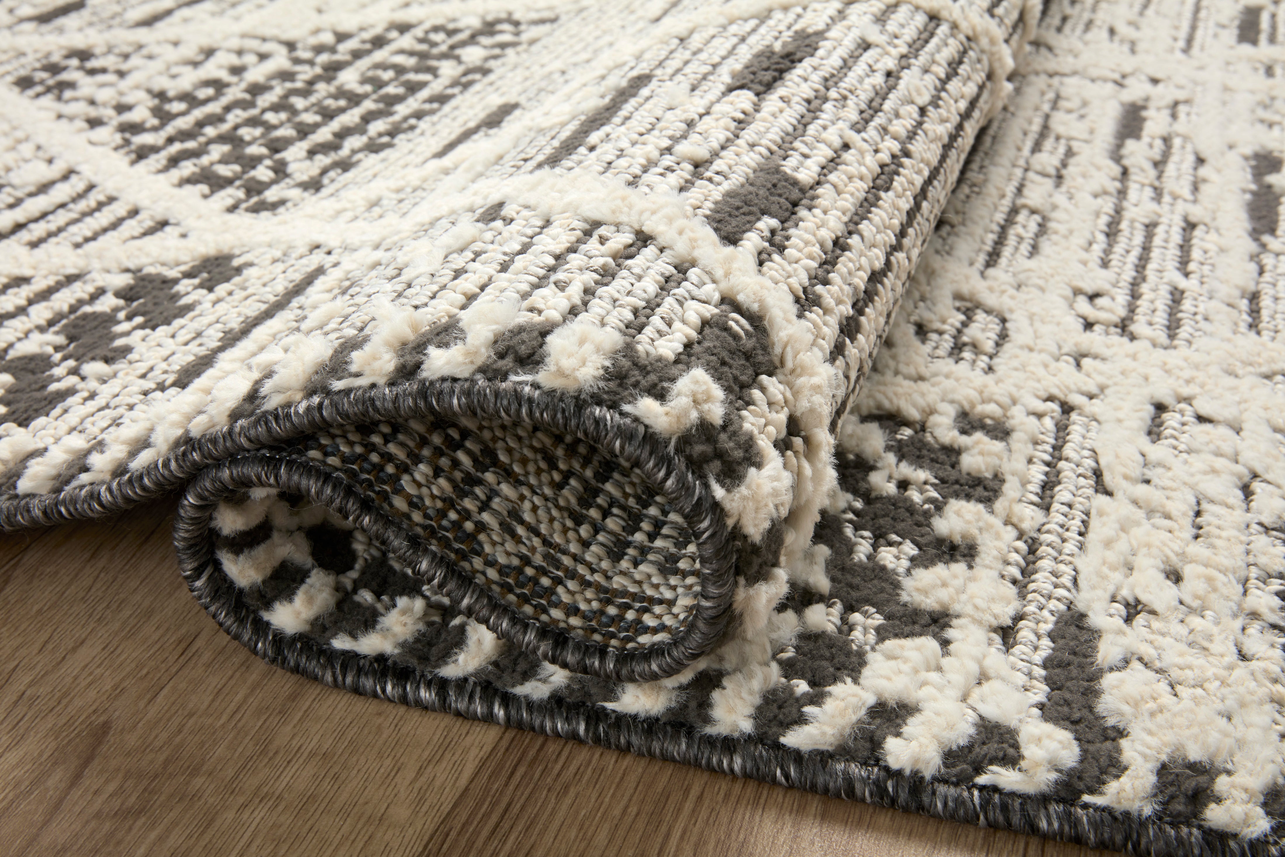 Loloi Fabian Charcoal / Ivory Diamond Rug 2-RUGS - patterned Loloi