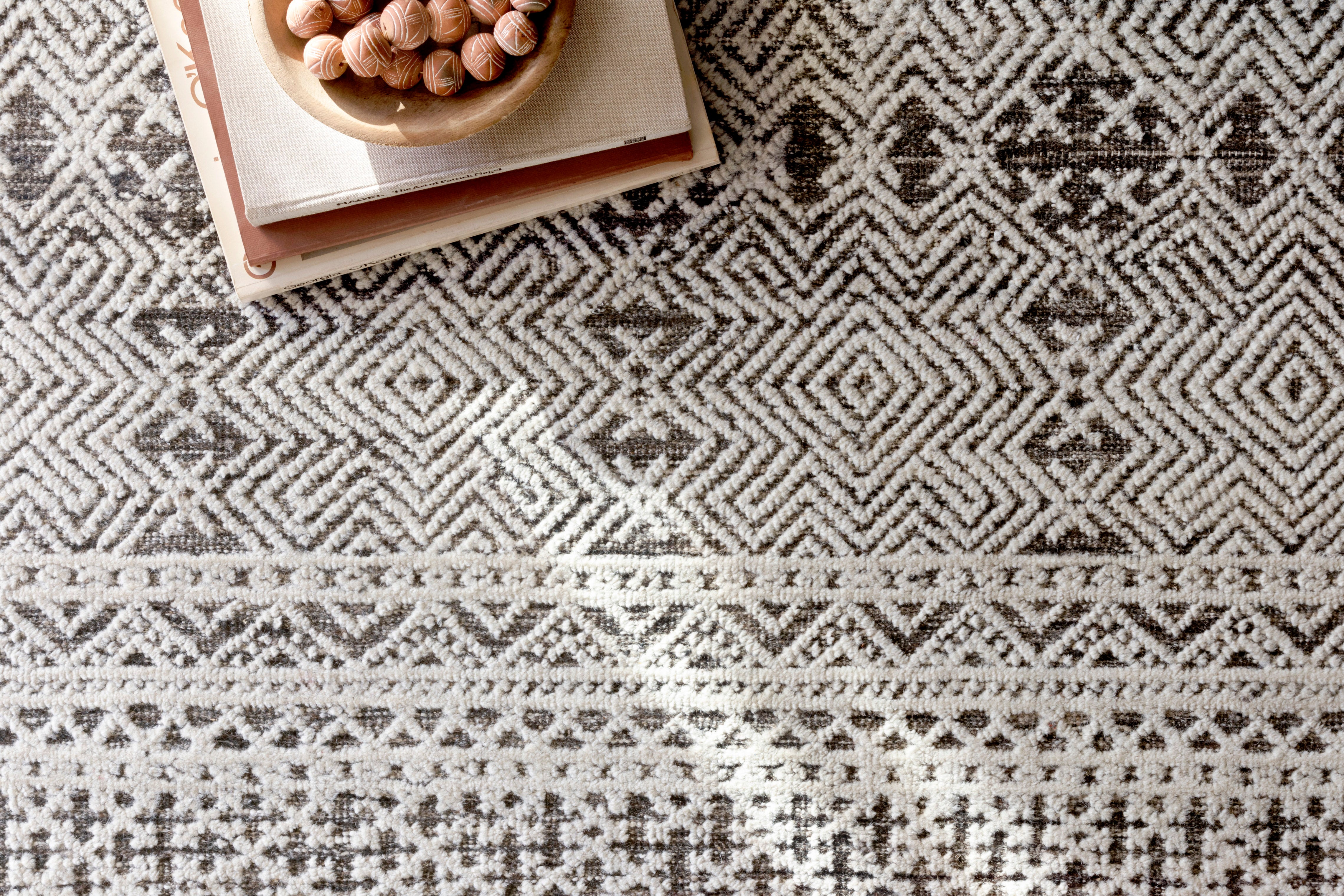 Loloi Origin Grey / Ivory Rug 2-RUGS - wool Rug & Weave