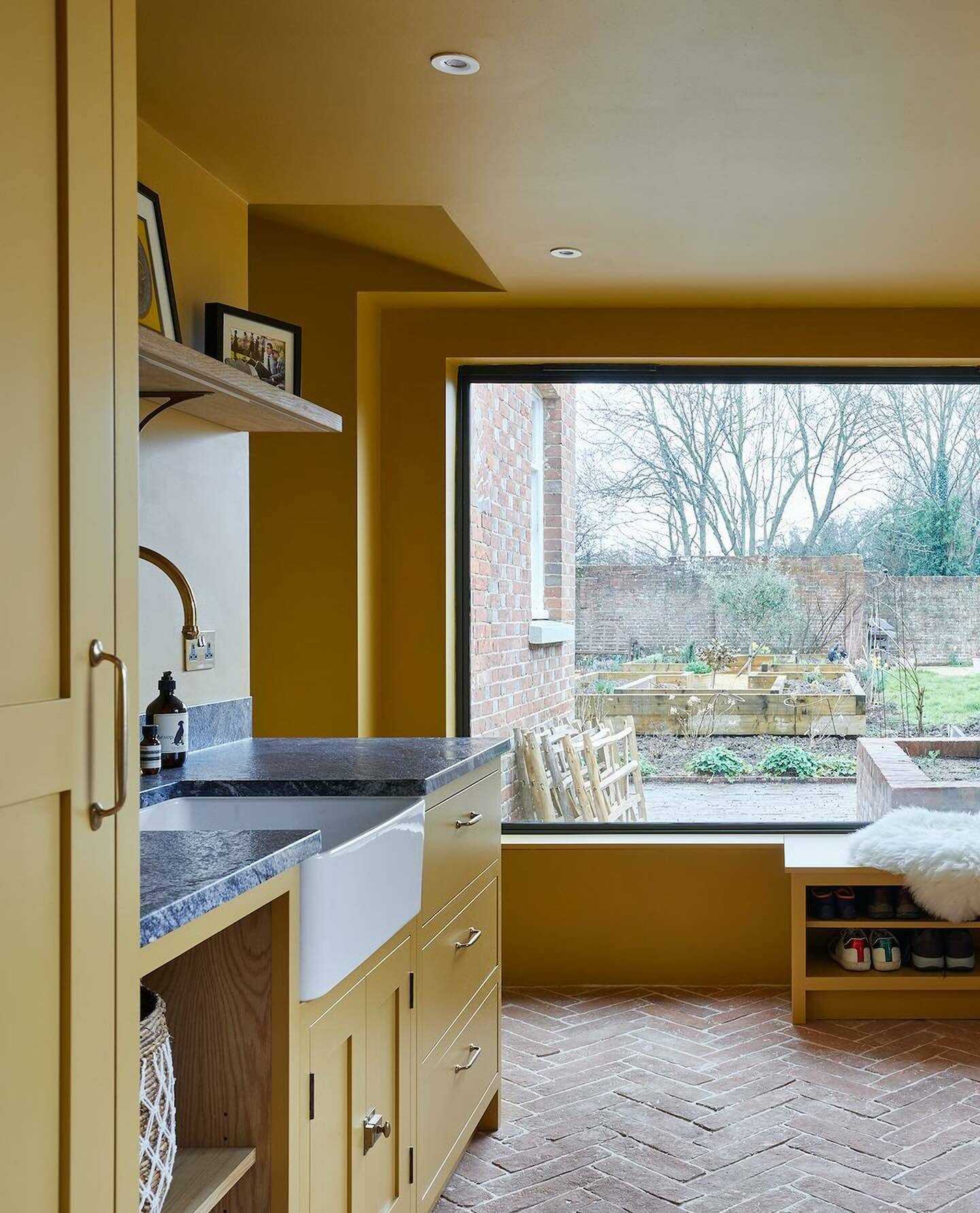 Farrow & Ball India Yellow No. 66 PAINT - Farrow & Ball Farrow & Ball