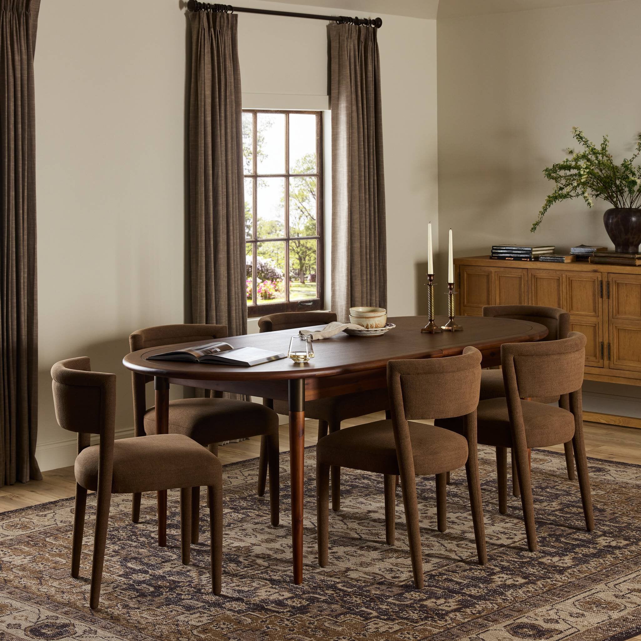 Harper Oval Extension Dining Table FURNITURE - dining table Four Hands