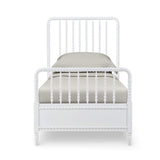 Charlotte Bed