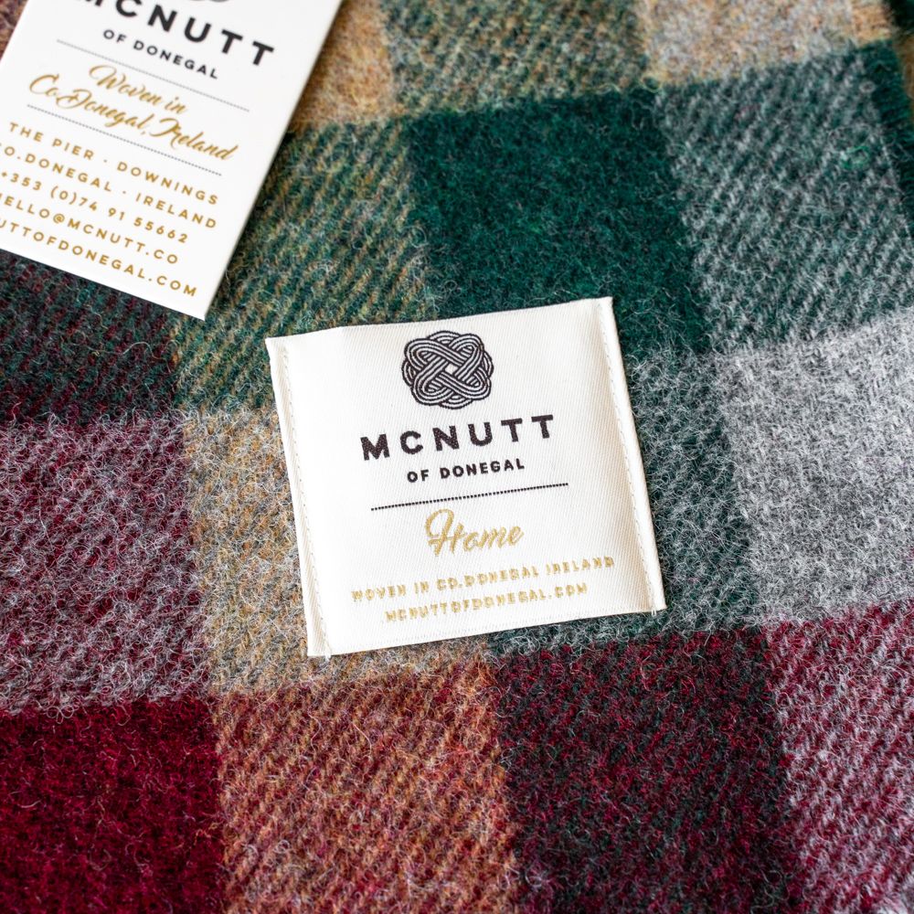 Traditional Holiday Check Wool Blanket - Rug & Weave