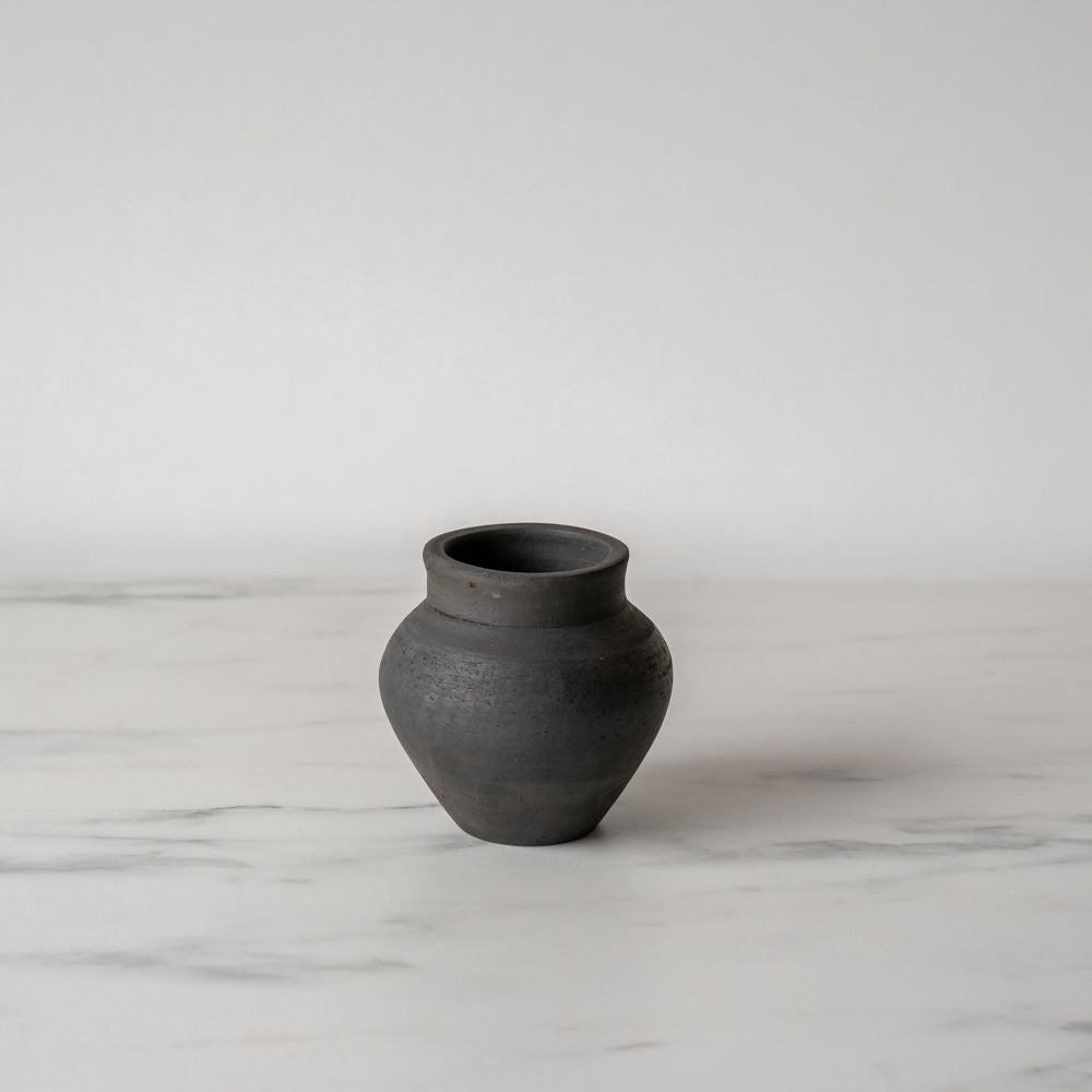 Mini Burnt Terracotta Pot β Rug and Weave