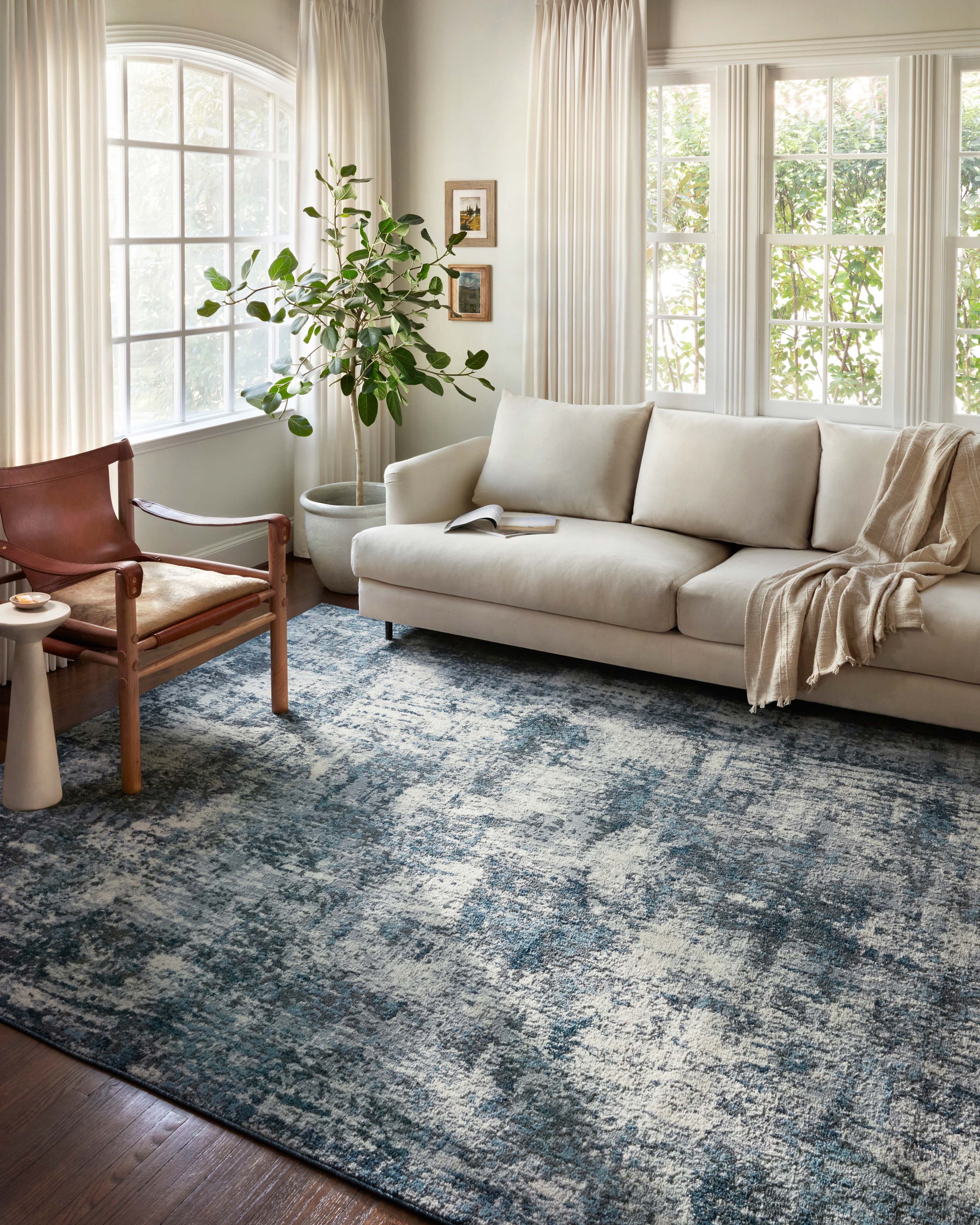 Loloi Austen Natural / Ocean Rug RUGS - synthetic Loloi