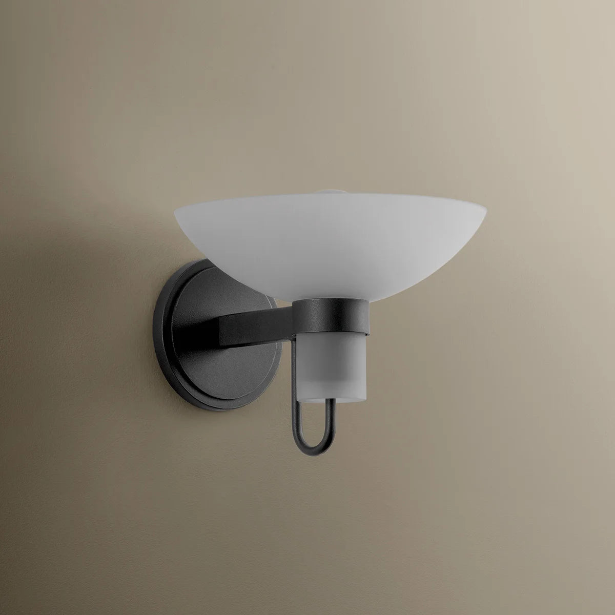 Arturo Wall Sconce LIGHTING - Wall Sconce Hudson Valley Lighting