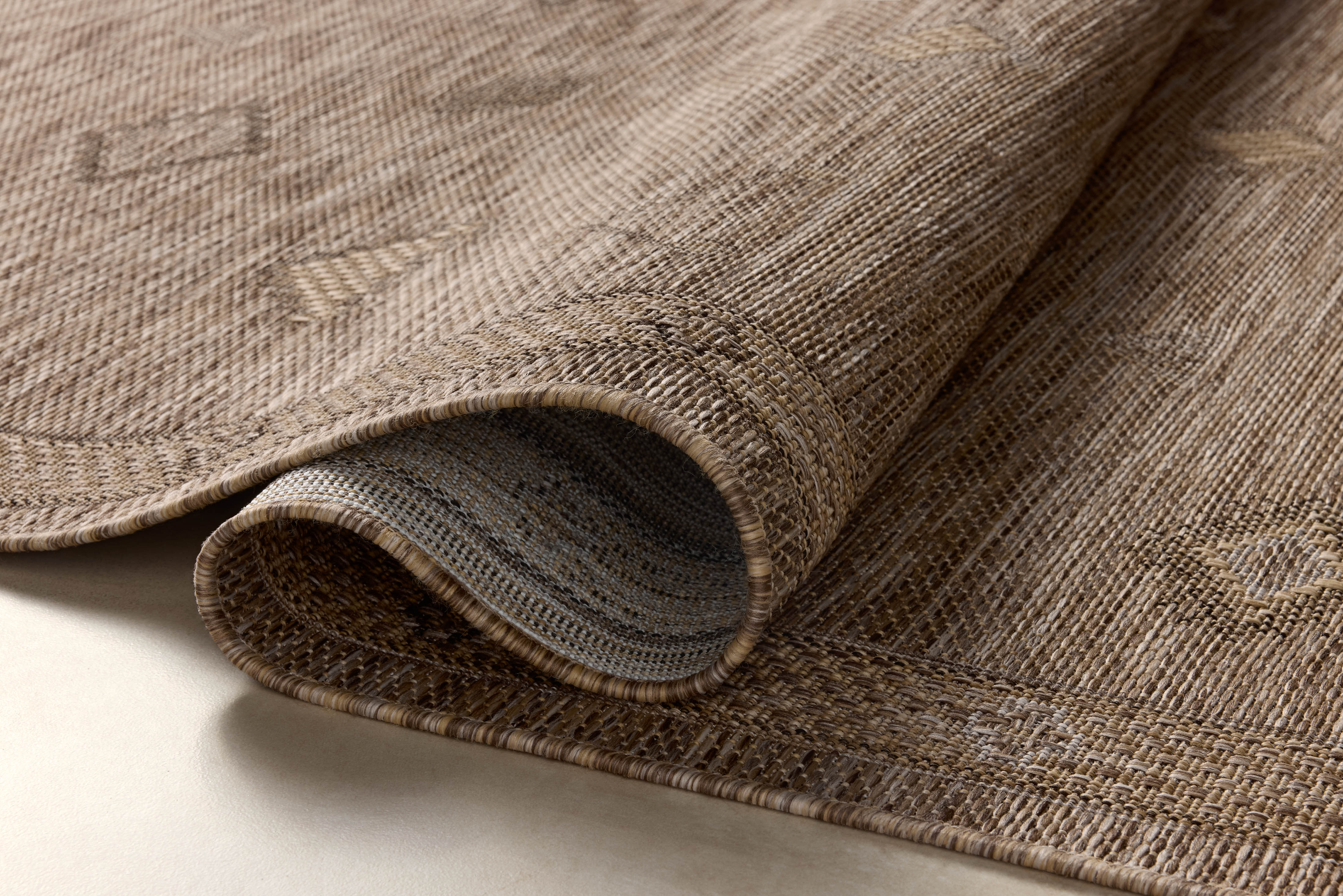Loloi Birch Natural / Sand Indoor/Outdoor Rug Loloi