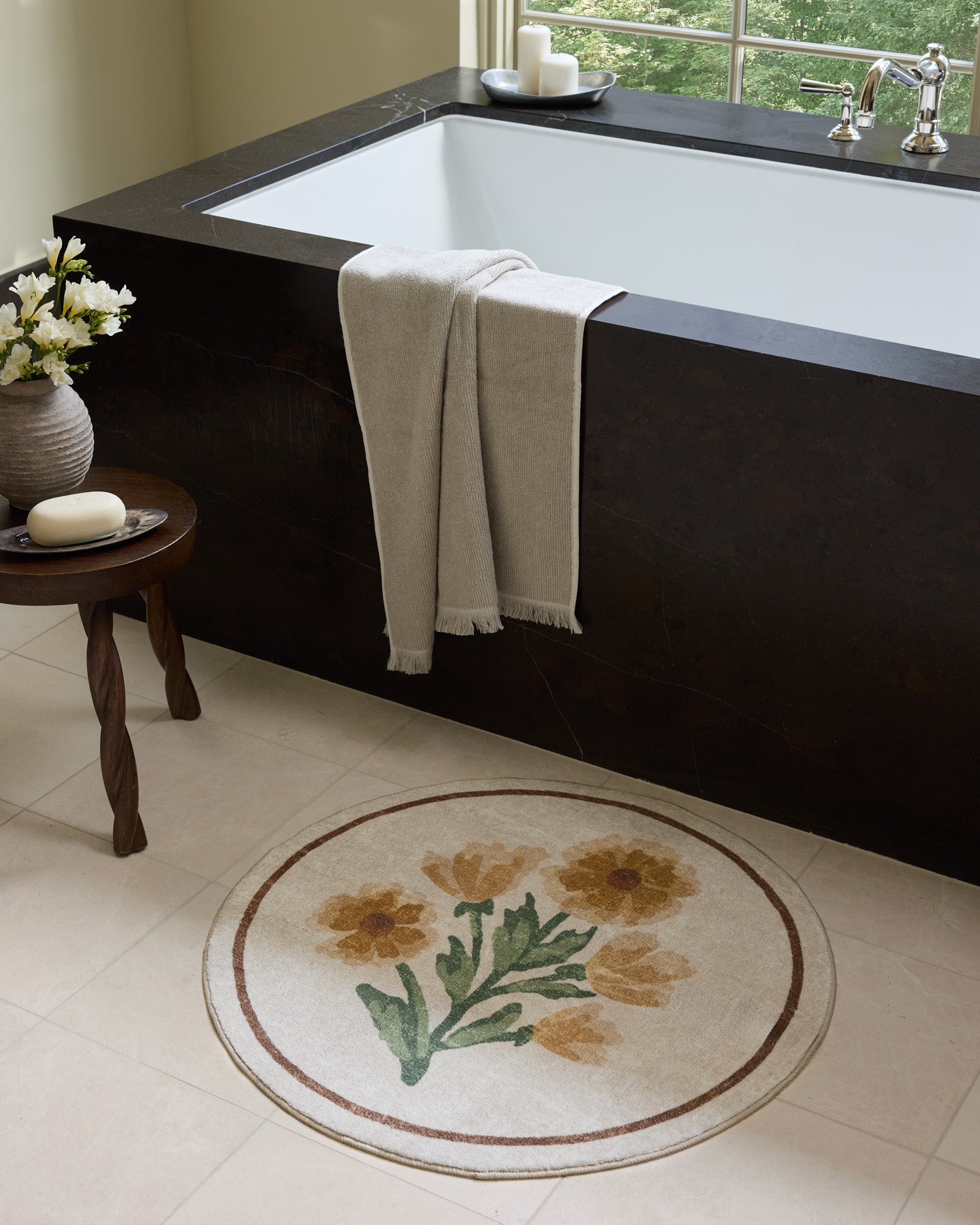 Chris Loves Julia x Loloi Clove Ivory / Yellow Bath Mat - Rug & Weave