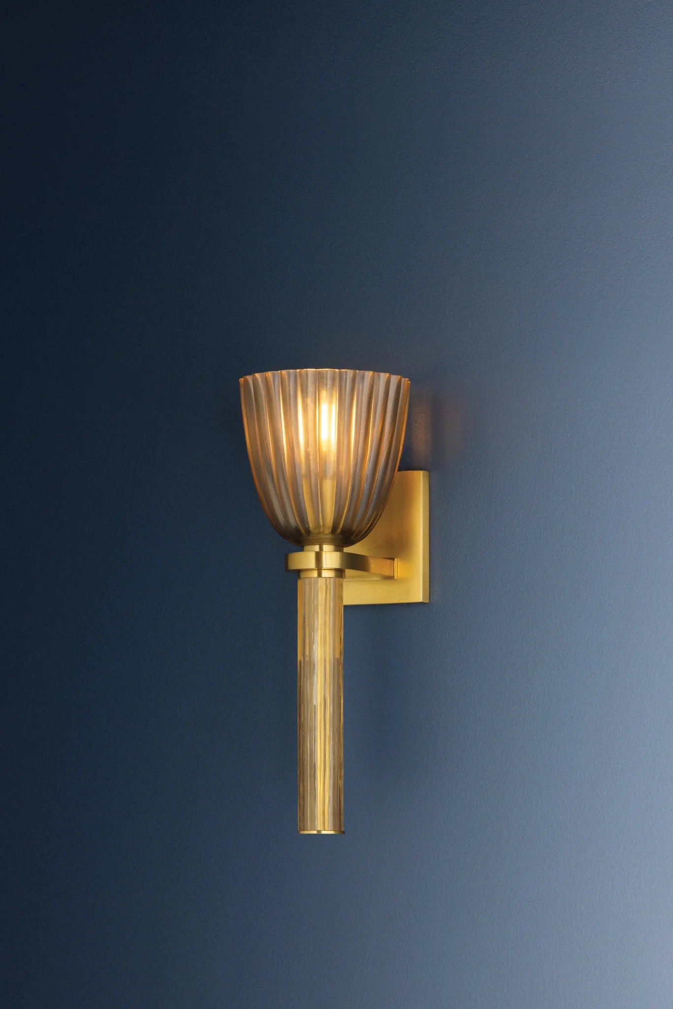 Columbus Wall Sconce LIGHTING - Wall Sconce Hudson Valley Lighting