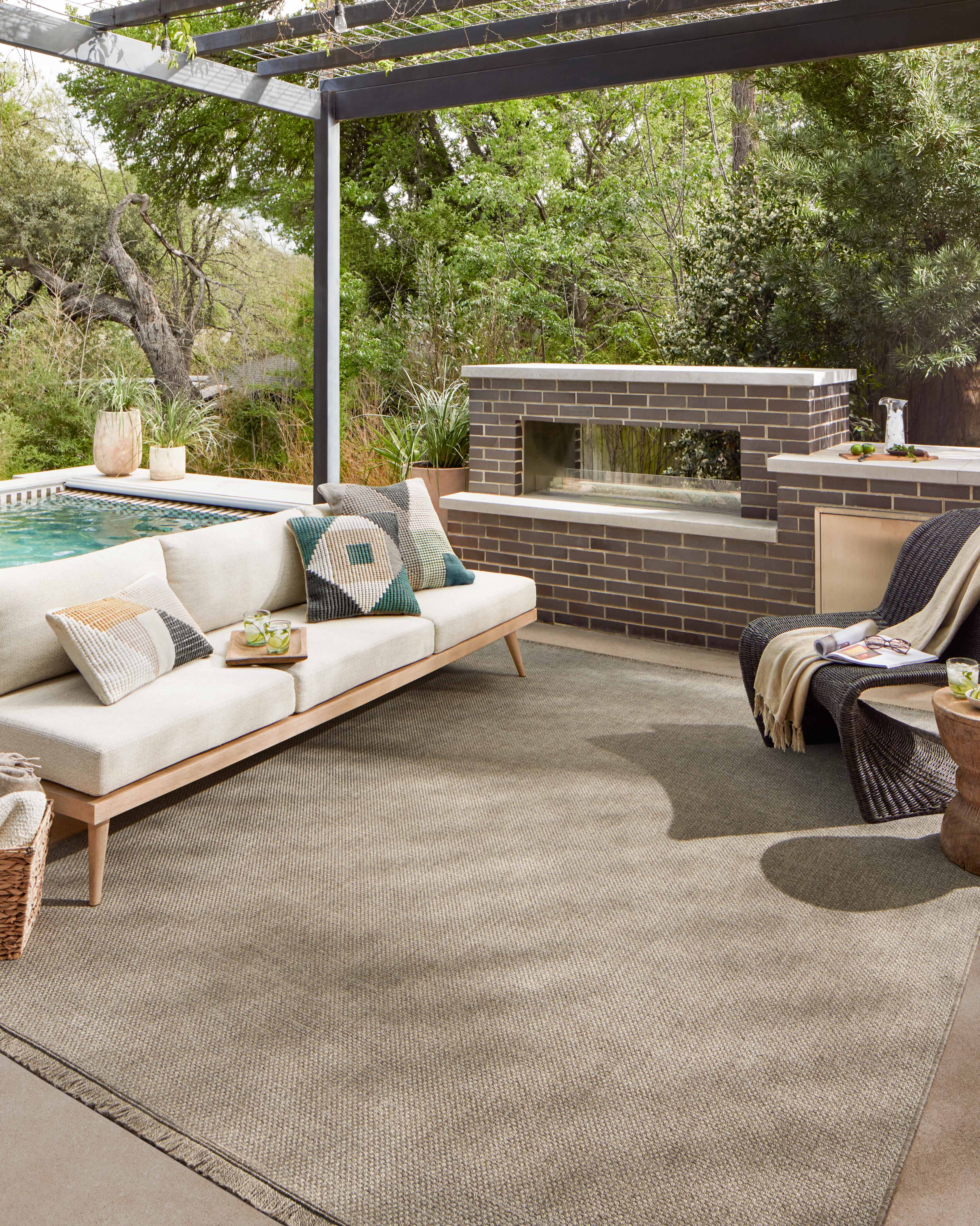 Loloi Dawn Natural Rug No.2 RUGS - synthetic Loloi 18" x 18"
