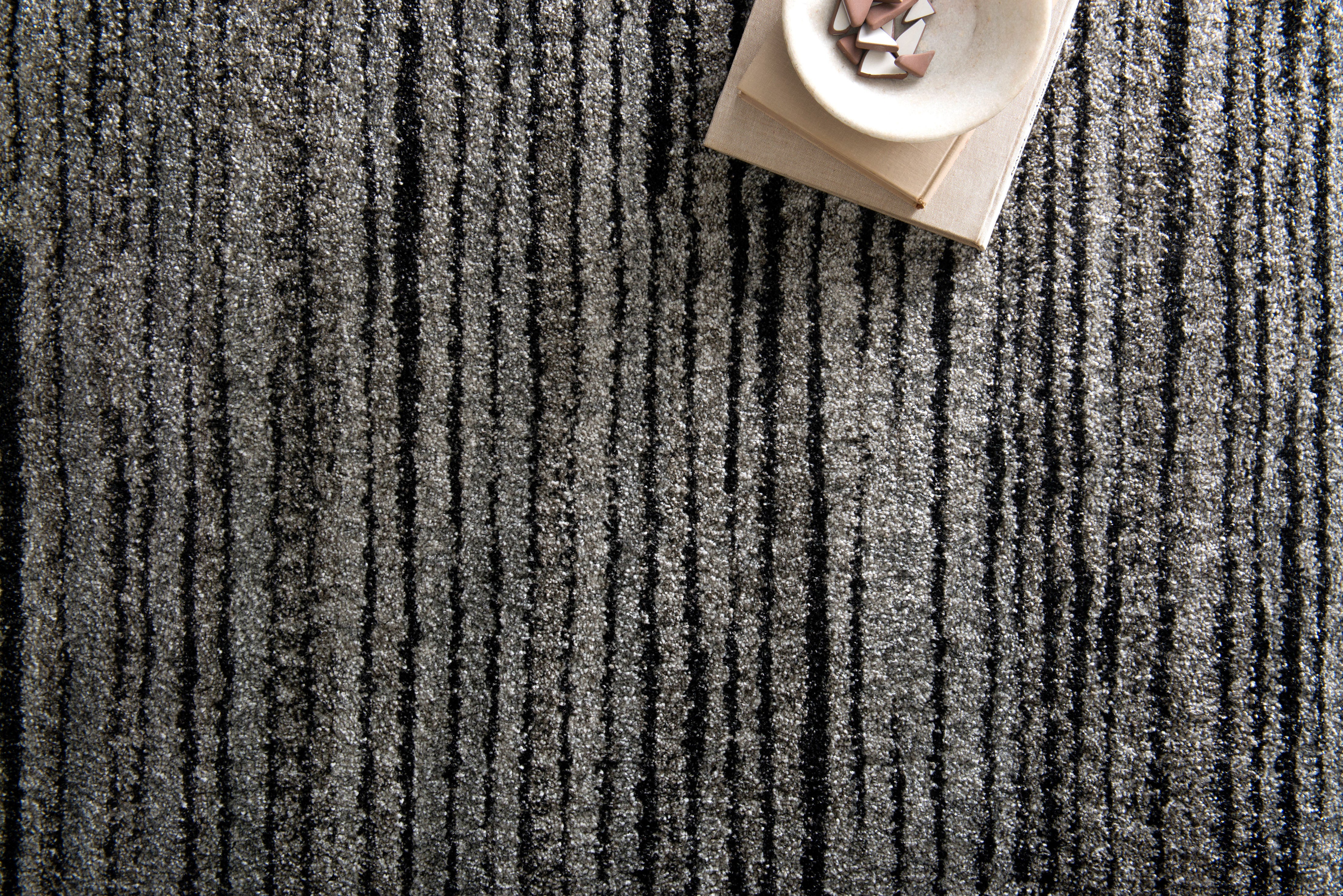 Loloi Emory Grey / Black Rug RUGS - synthetic Loloi