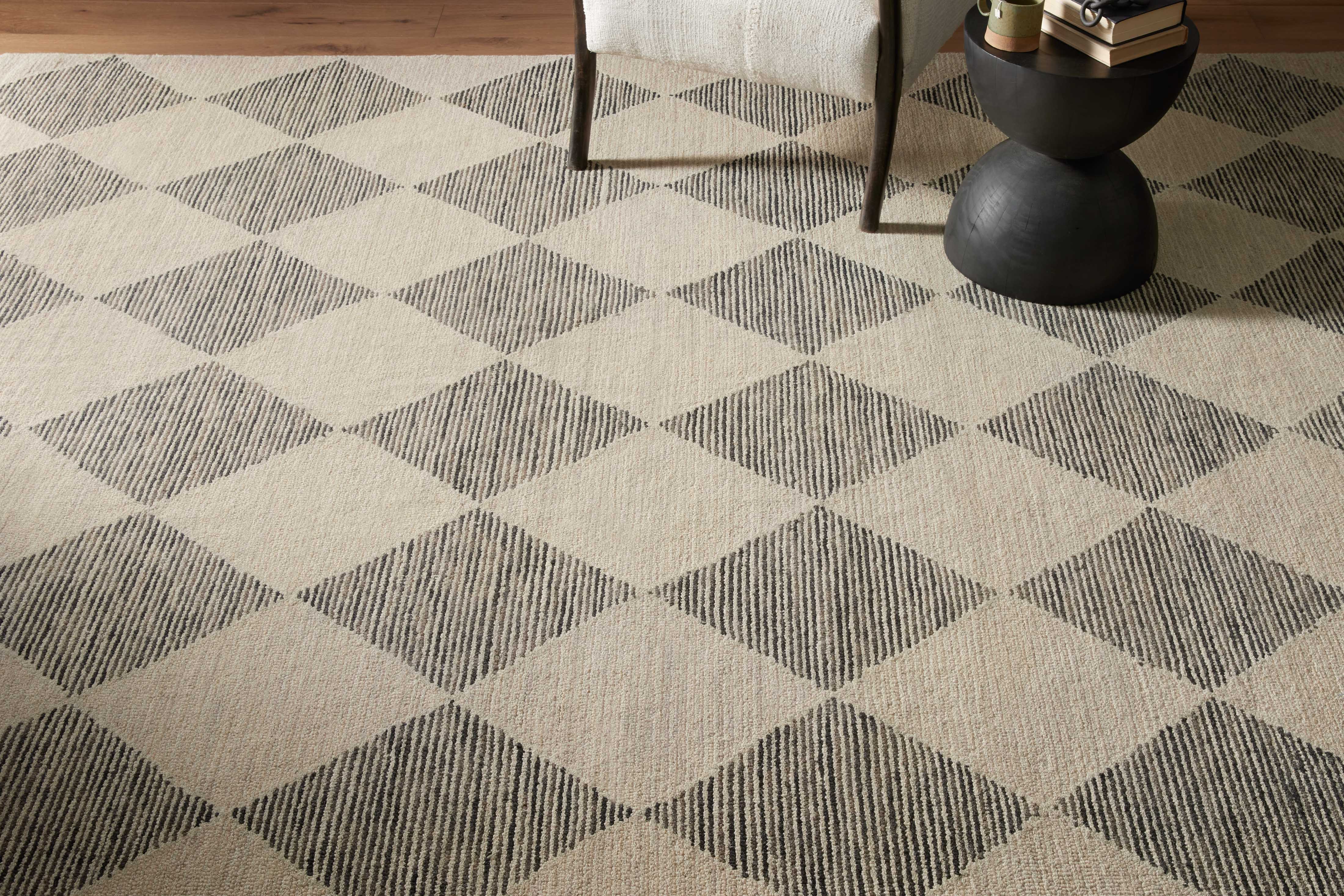 Chris Loves Julia x Loloi Francis Beige / Charcoal Rug Rugs Loloi
