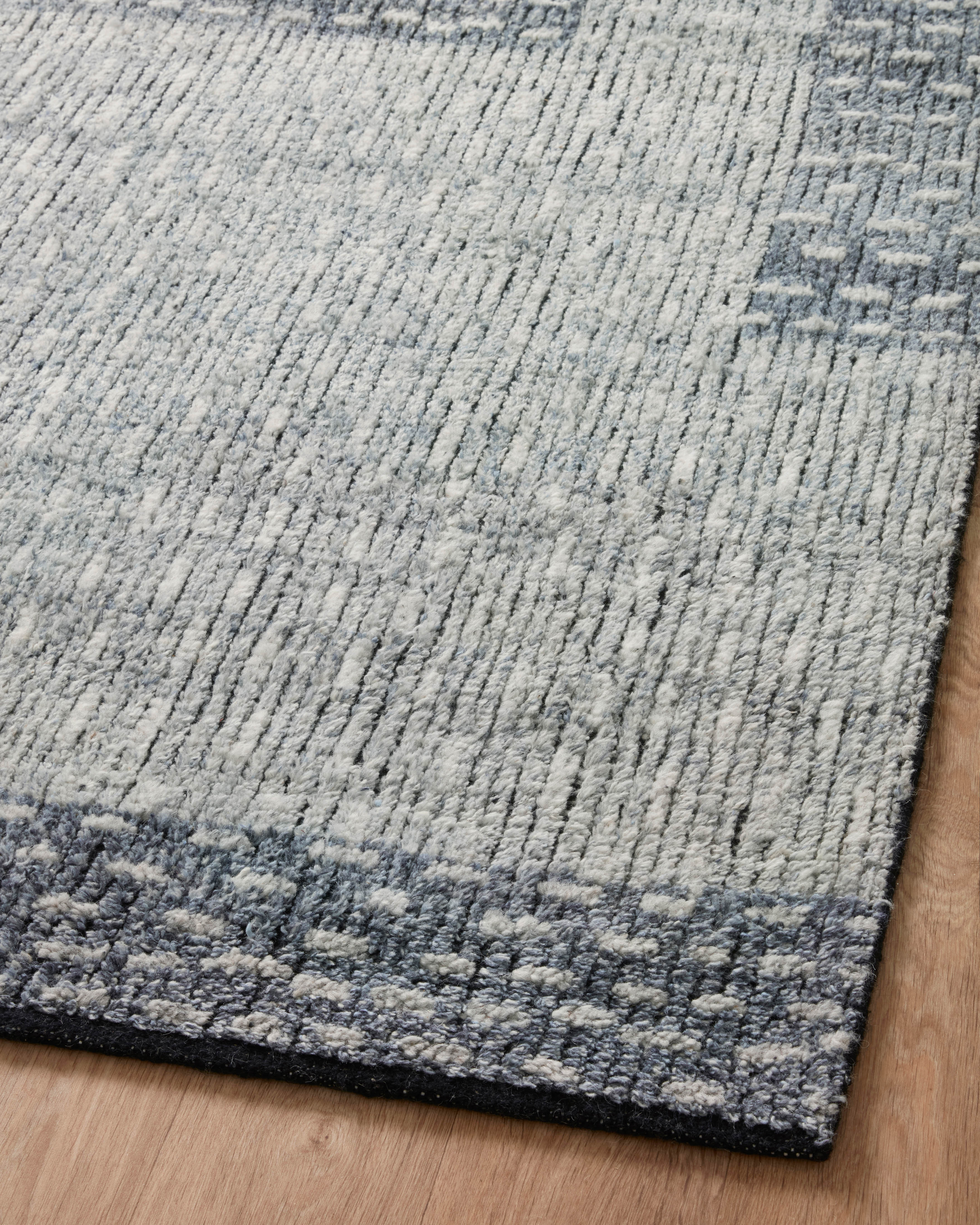 Amber Lewis x Loloi Gwyneth Denim / Sky Rug 2-patterned Loloi