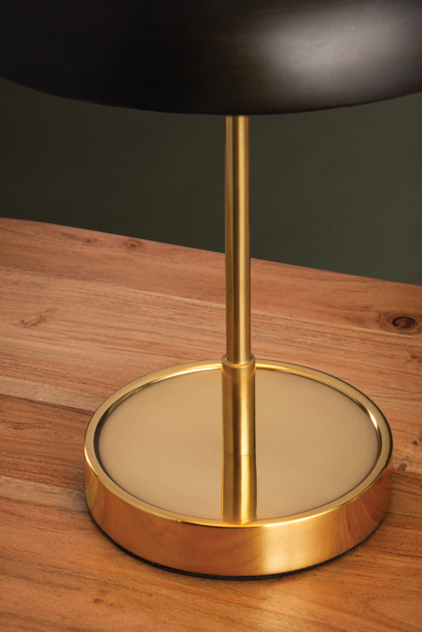 Hector Rechargeable Table Lamp LIGHTING - table lamp Hudson Valley Lighting