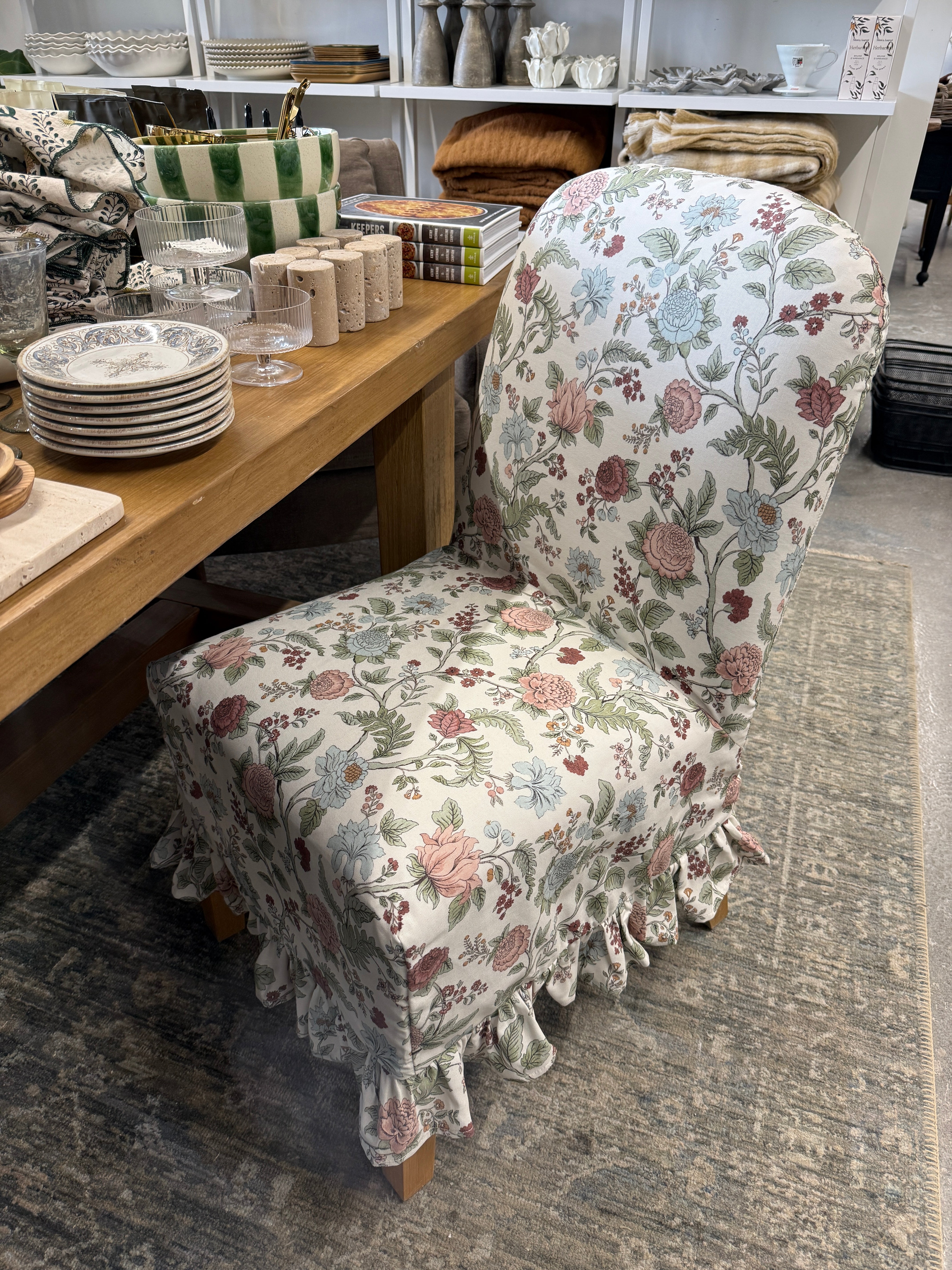 FLOOR MODEL - Briar Ruffle Slipcover Dining Chair - Melinda Floral Mauve FURNITURE - floor model Skyline Furniture