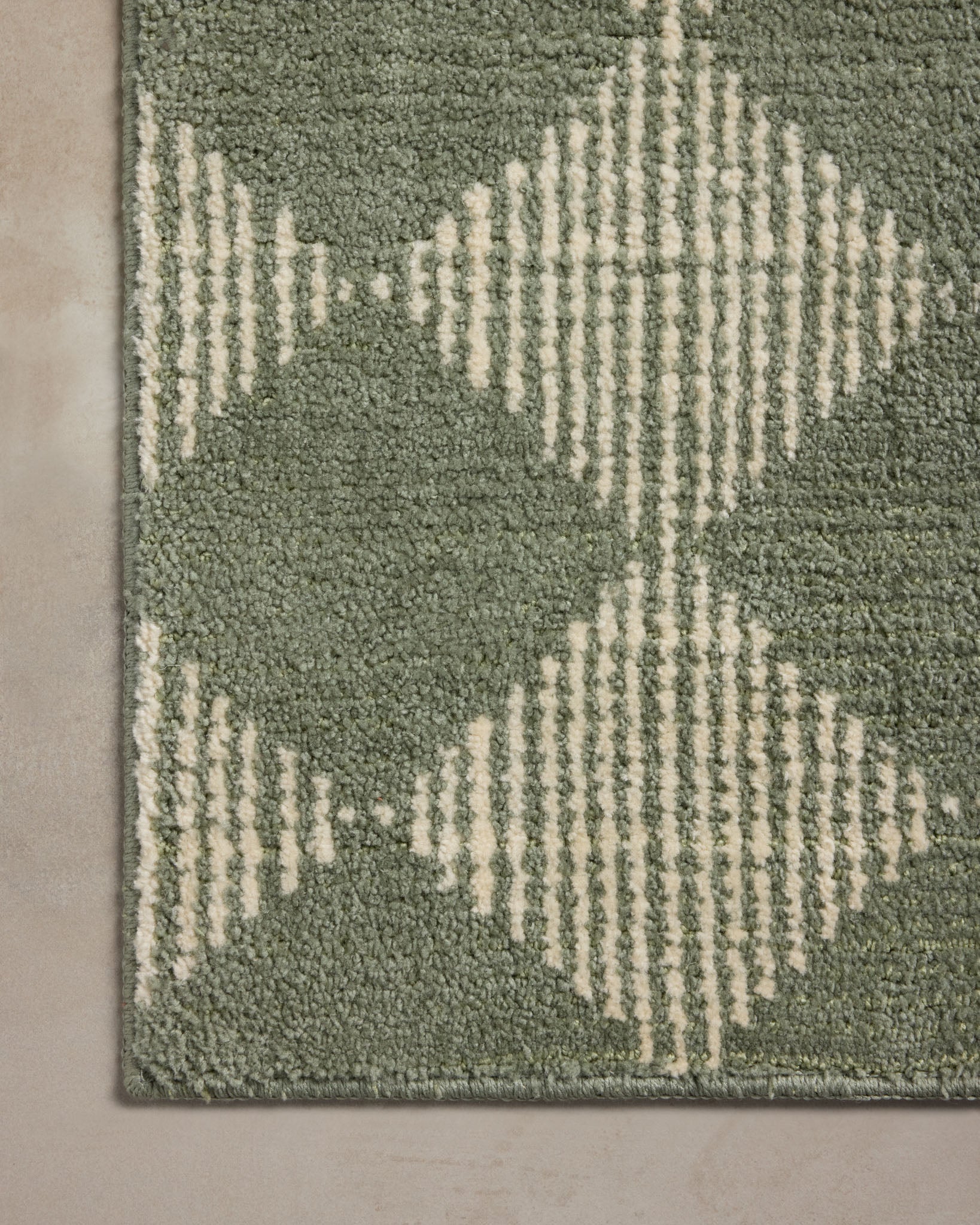 Chris Loves Julia x Loloi Lawrence Mist / Ivory Bath Mat - Rug & Weave