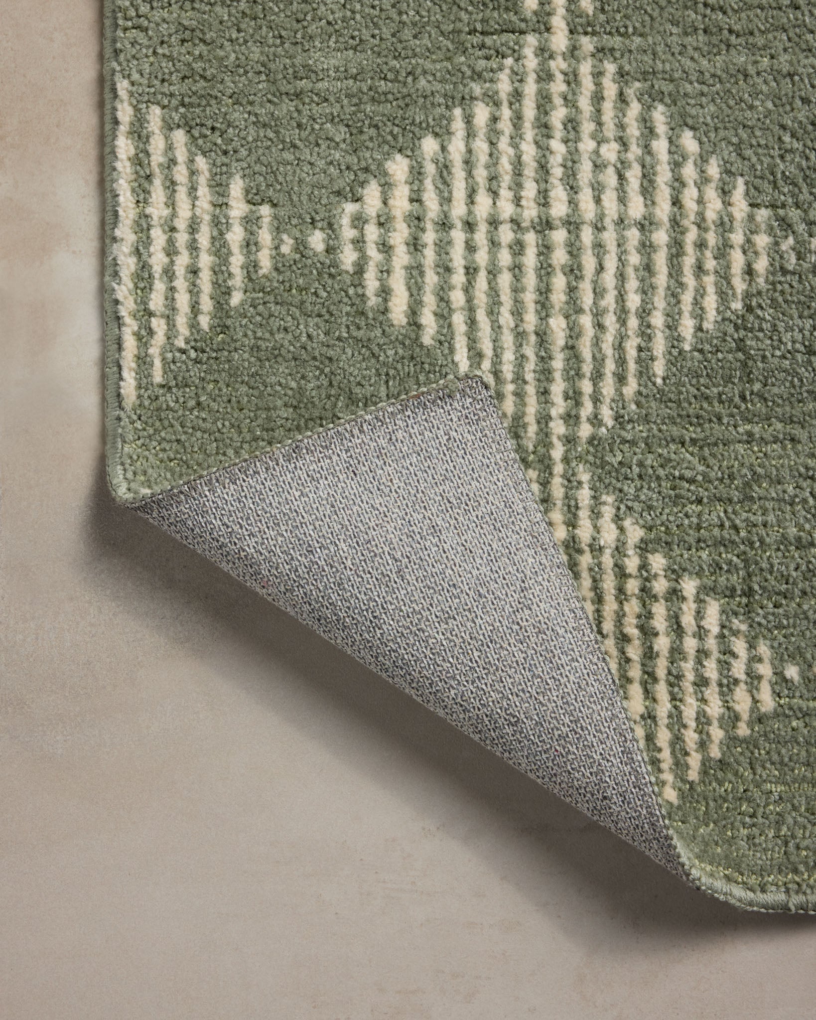 Chris Loves Julia x Loloi Lawrence Mist / Ivory Bath Mat - Rug & Weave