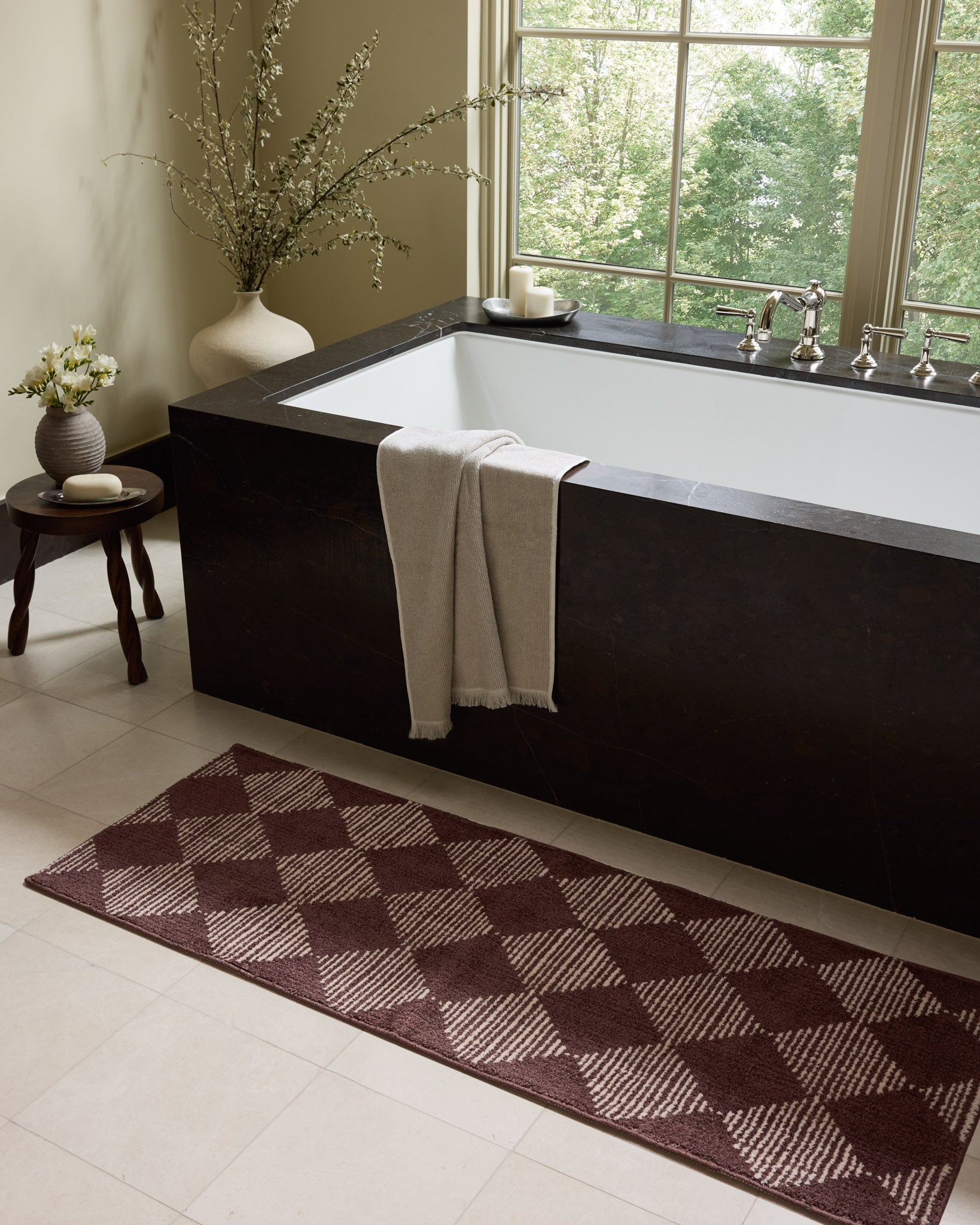 Chris Loves Julia x Loloi Lawrence Plum / Ivory Bath Mat - Rug & Weave