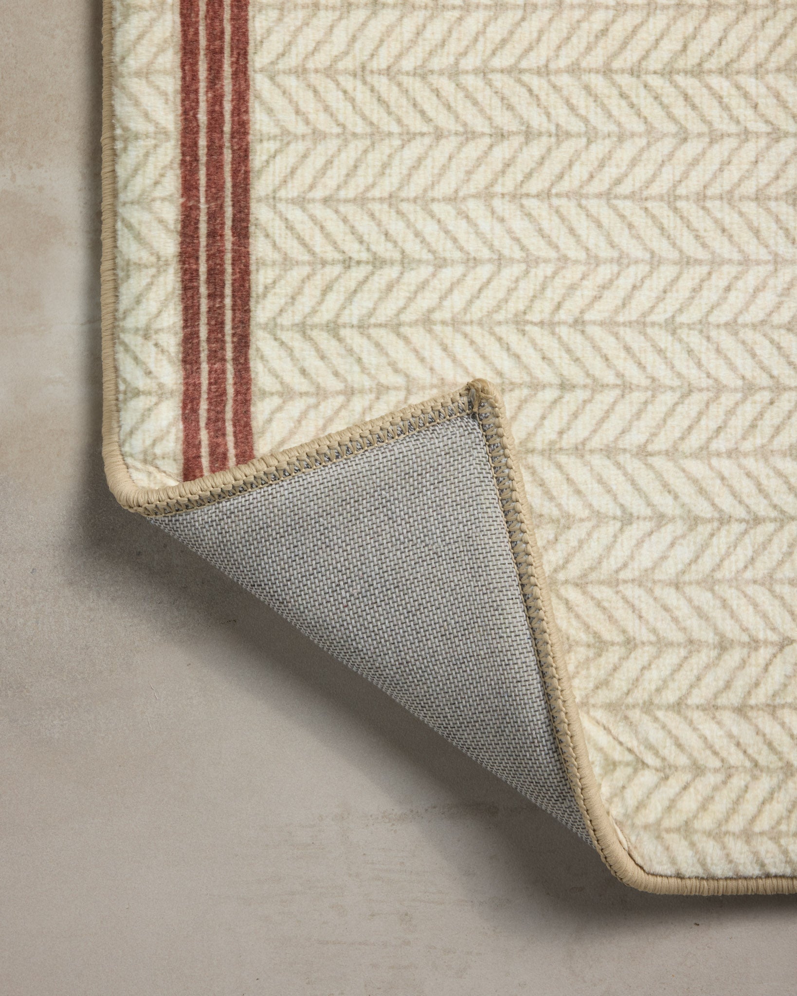 Chris Loves Julia x Loloi Marvin Ivory / Brick Bath Mat - Rug & Weave