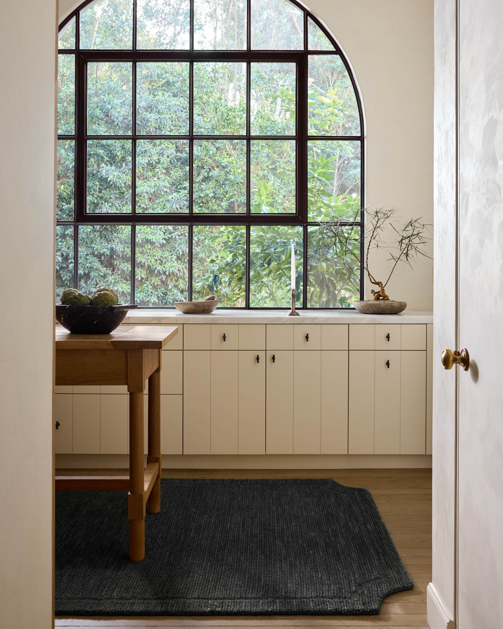 Jeremiah Brent x Loloi Obelisk Midnight Rug – 2