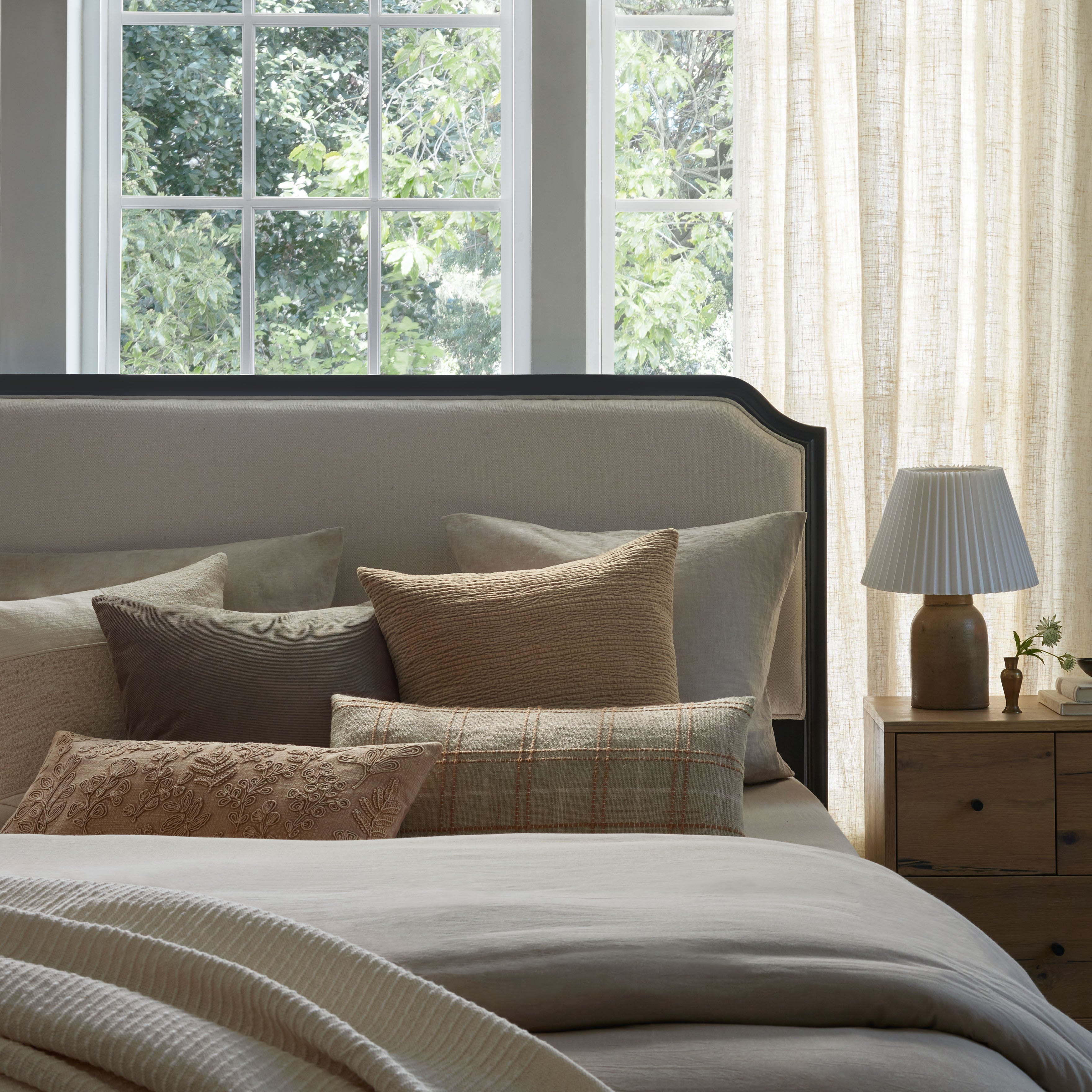 Magnolia Home by Joanna Gaines Loloi Louise Pillow Throw Pillows Loloi