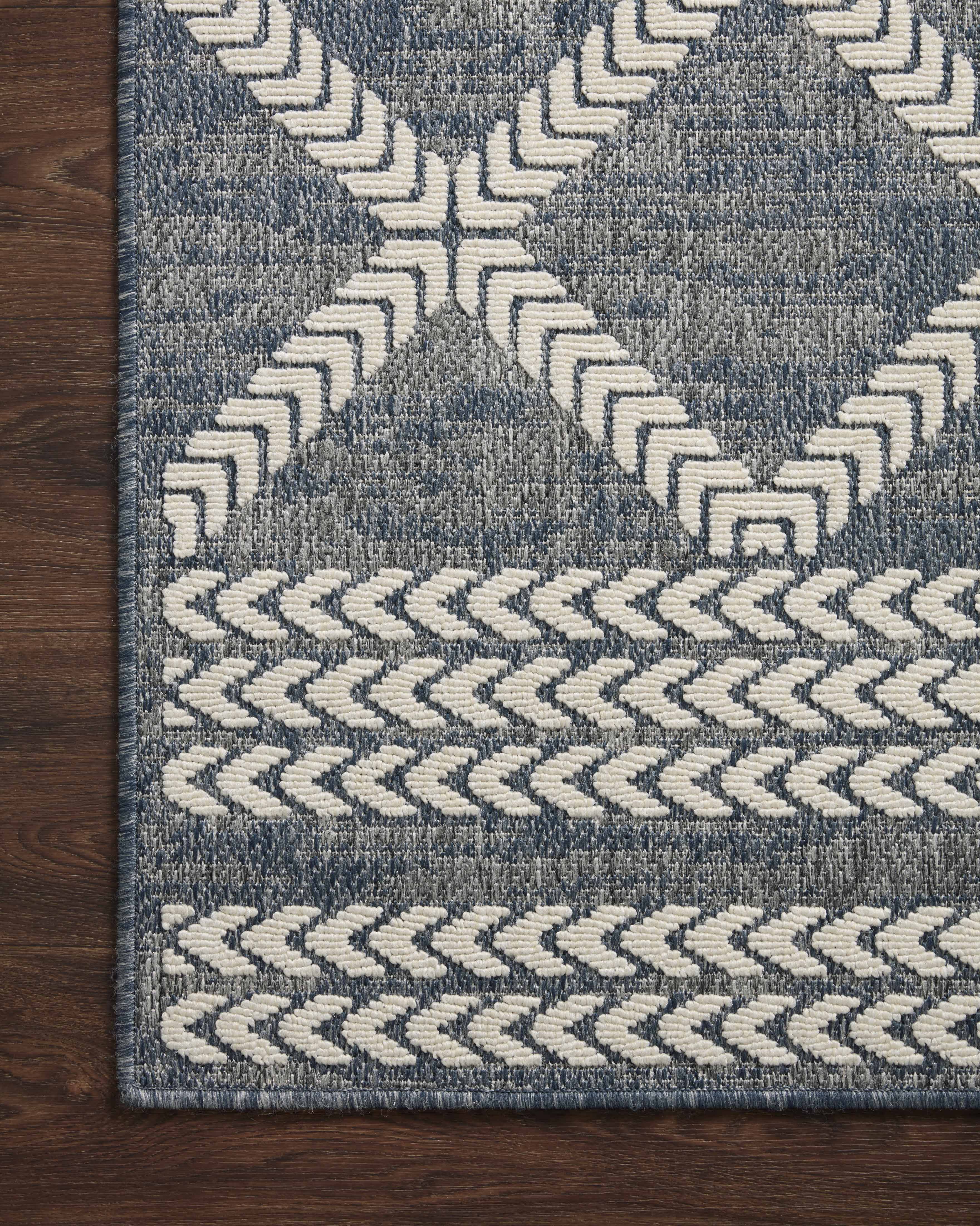 Loloi Rainier Denim / Ivory Rug No.1 RUGS - synthetic Loloi 18" x 18"