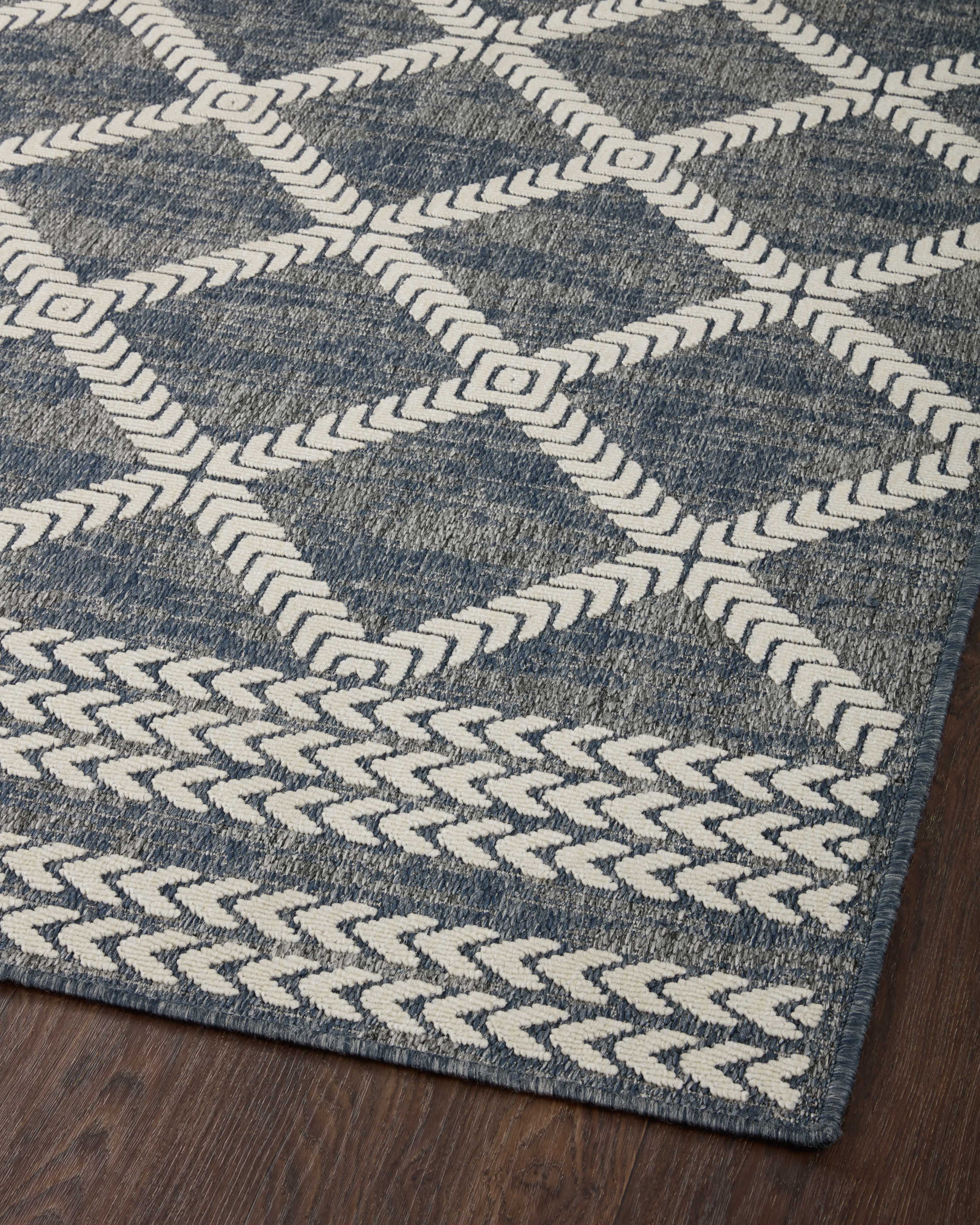 Loloi Rainier Denim / Ivory Rug No.1 RUGS - synthetic Loloi 18" x 18"