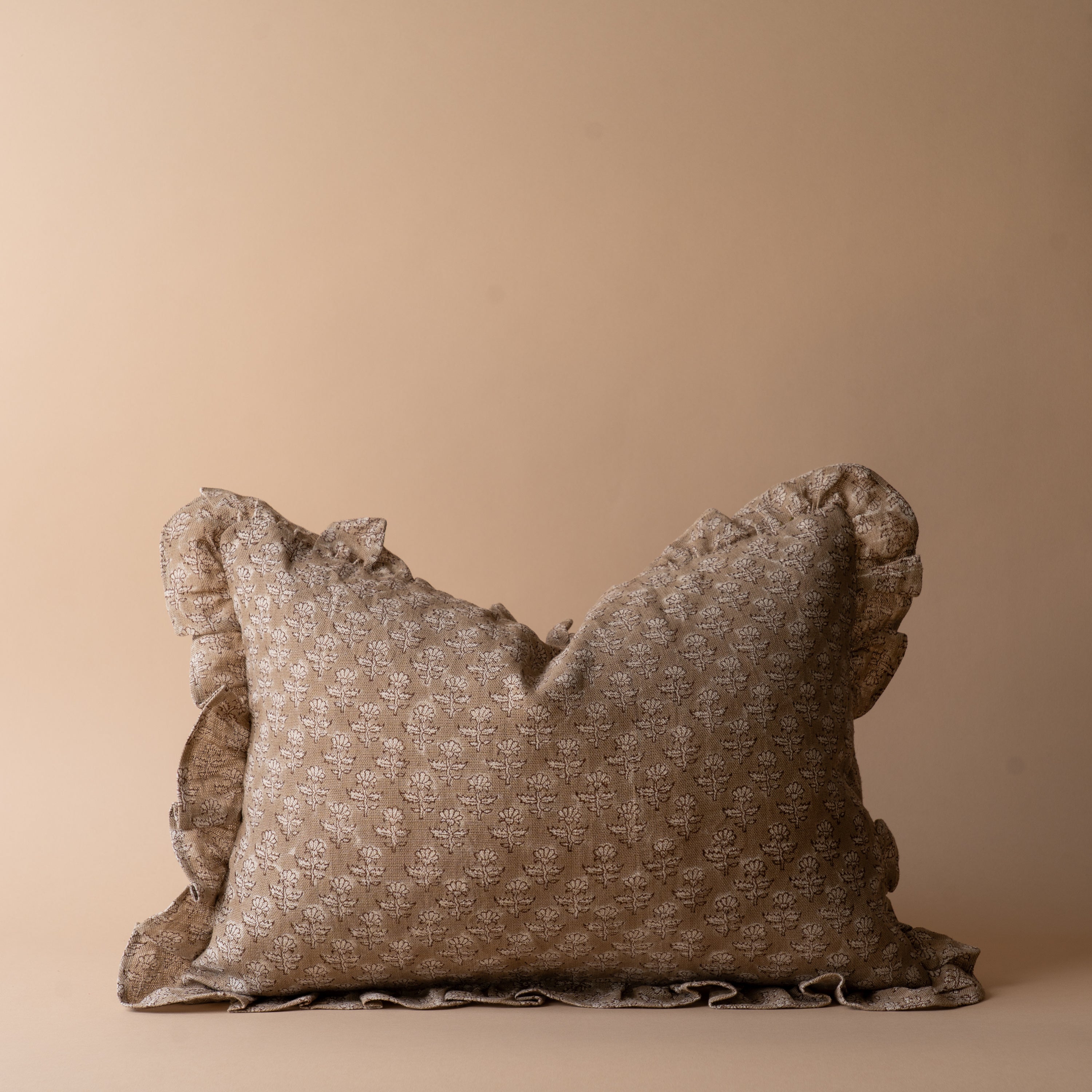 Samson Block Print Ruffe Pillow Cover 2 - PILLOWS - Block print - warm ORNA HOUSE