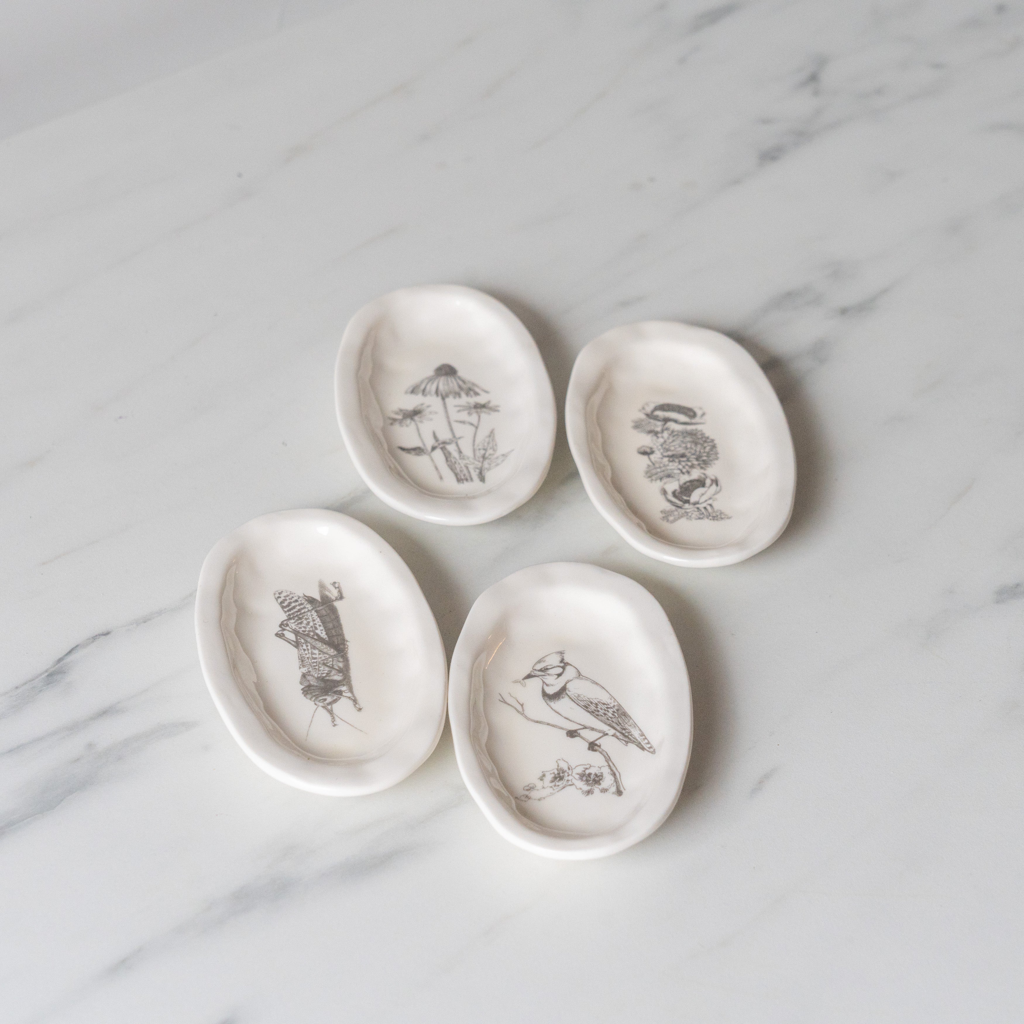 Rug & Weave - Stoneware Sketch Dish