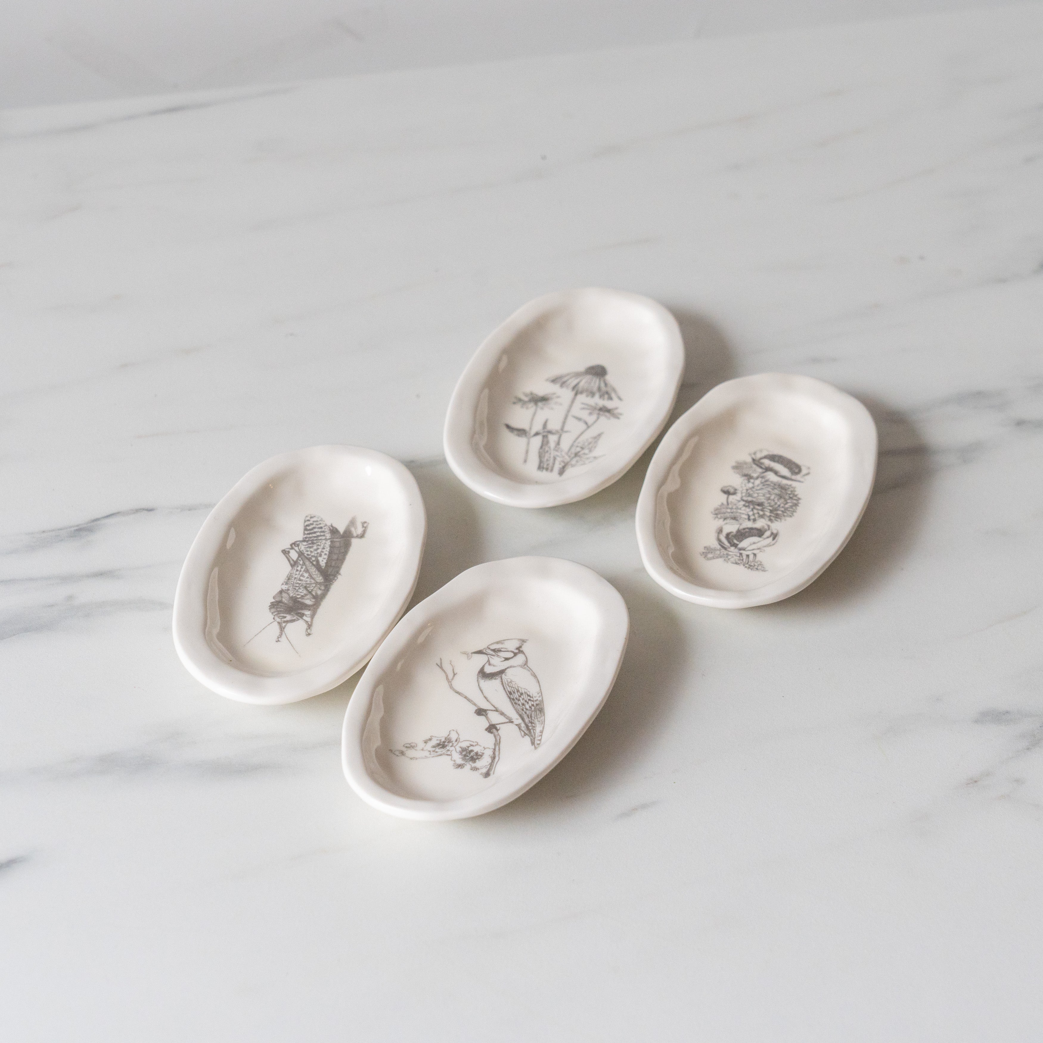 Rug & Weave - Stoneware Sketch Dish