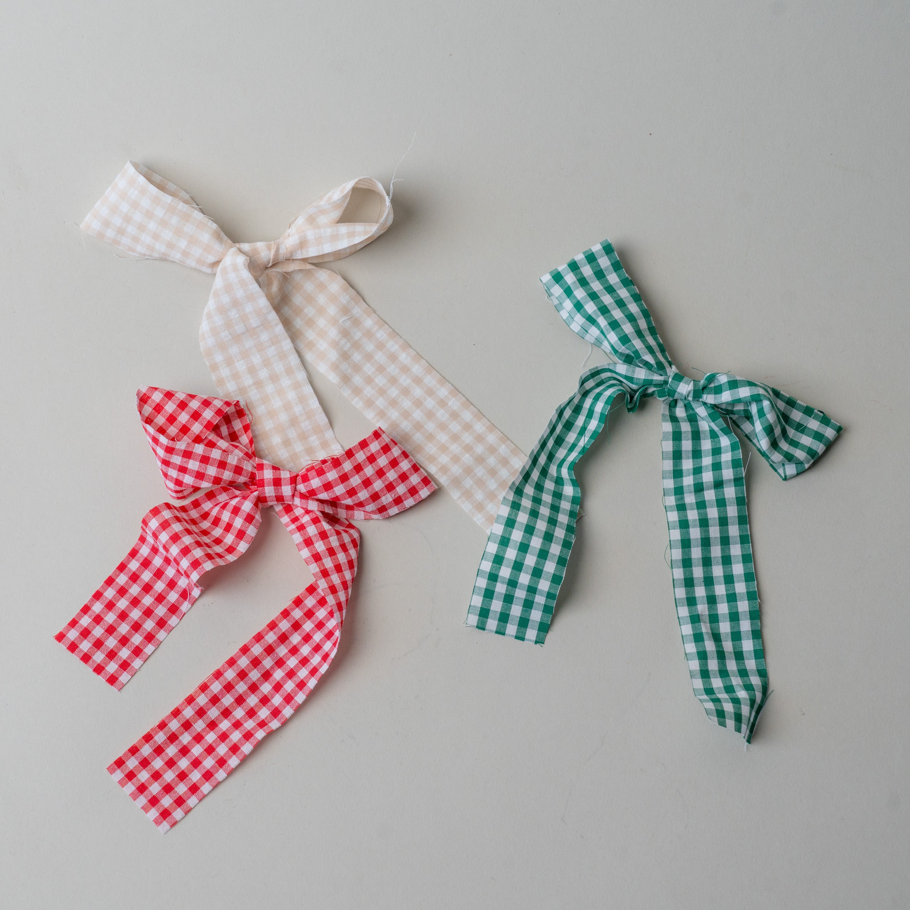 Bows for Charity - set of 24 CHRISTMAS 2026 Rug and Weave Bright & Cheery