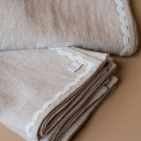 Oatmeal Linen Napkin Set with Lace Trim