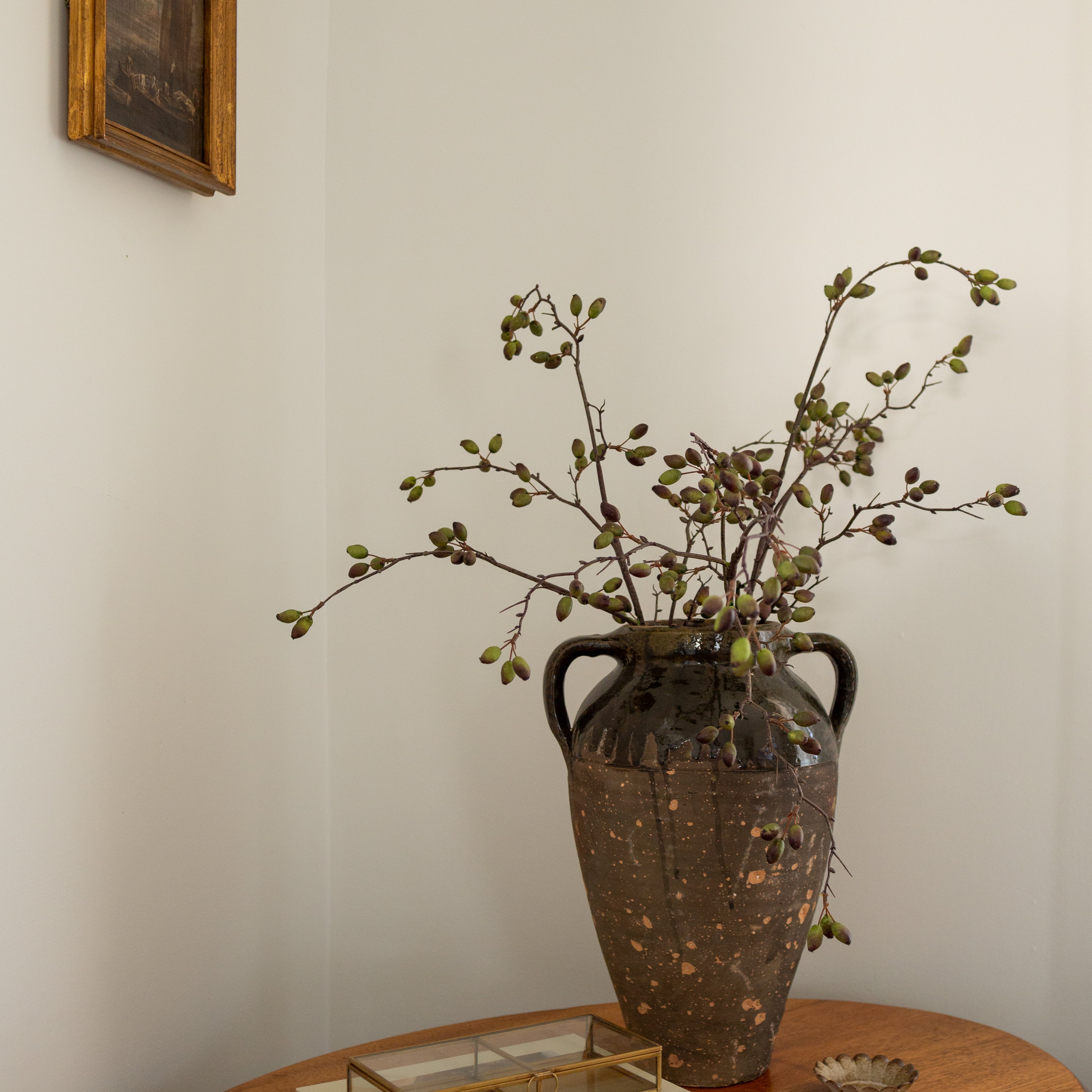 Scallop Stoneware Dish bowl Gohobi (Faire)