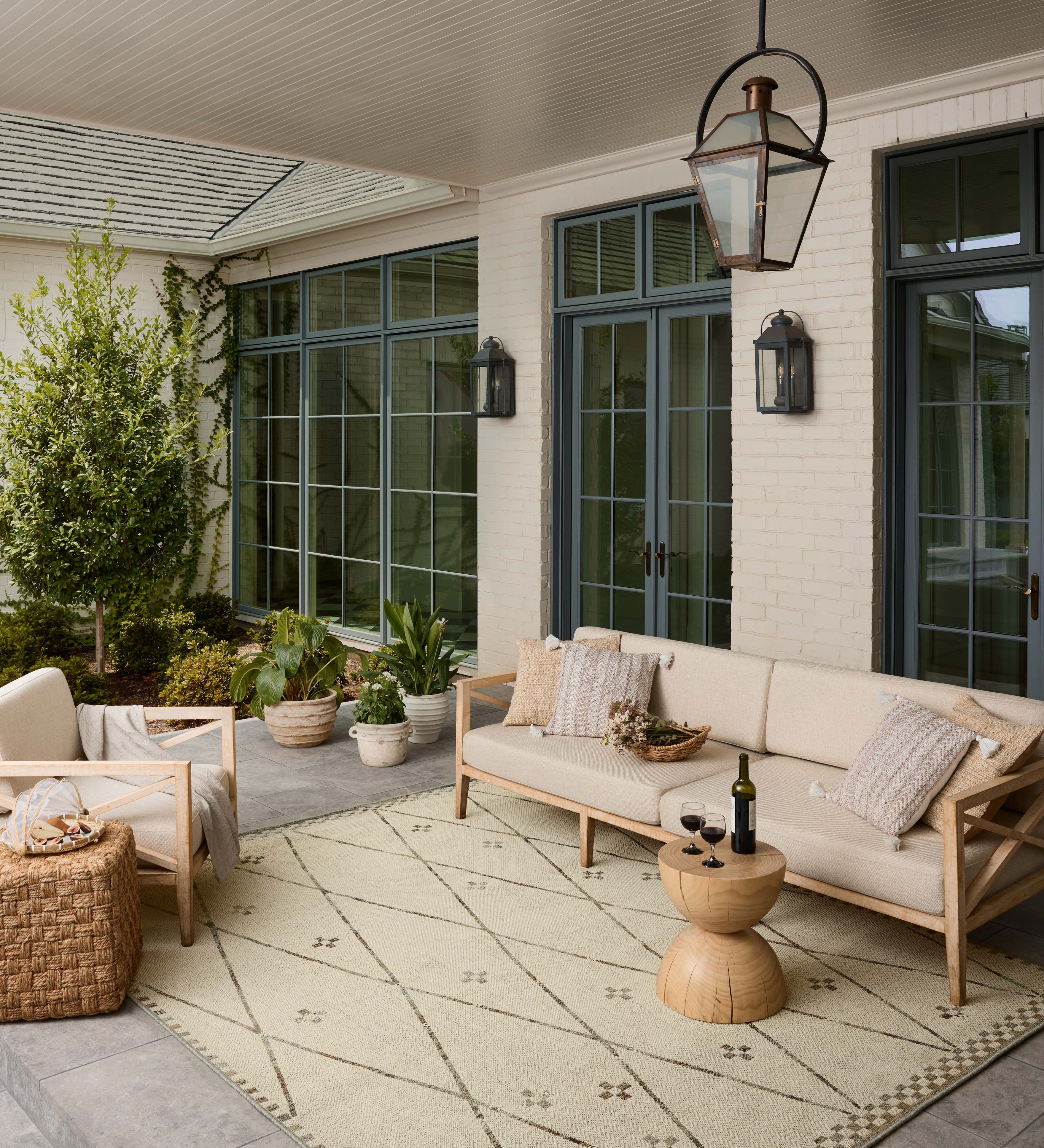 Loloi Saylor Ivory / Pebble Indoor/Outdoor Rug RUGS - synthetic Loloi