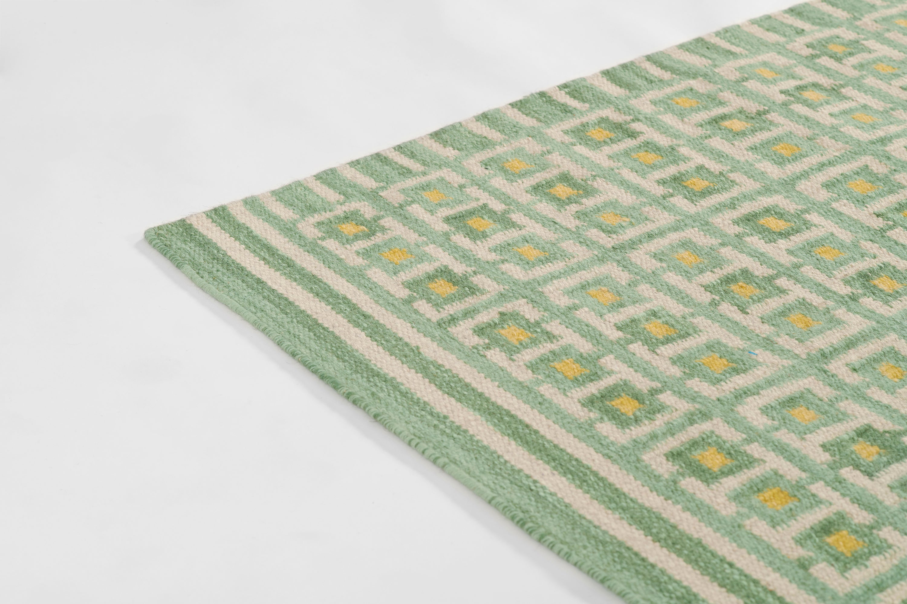 Santi Tile Hand Woven Rug RUGS - wool Momeni