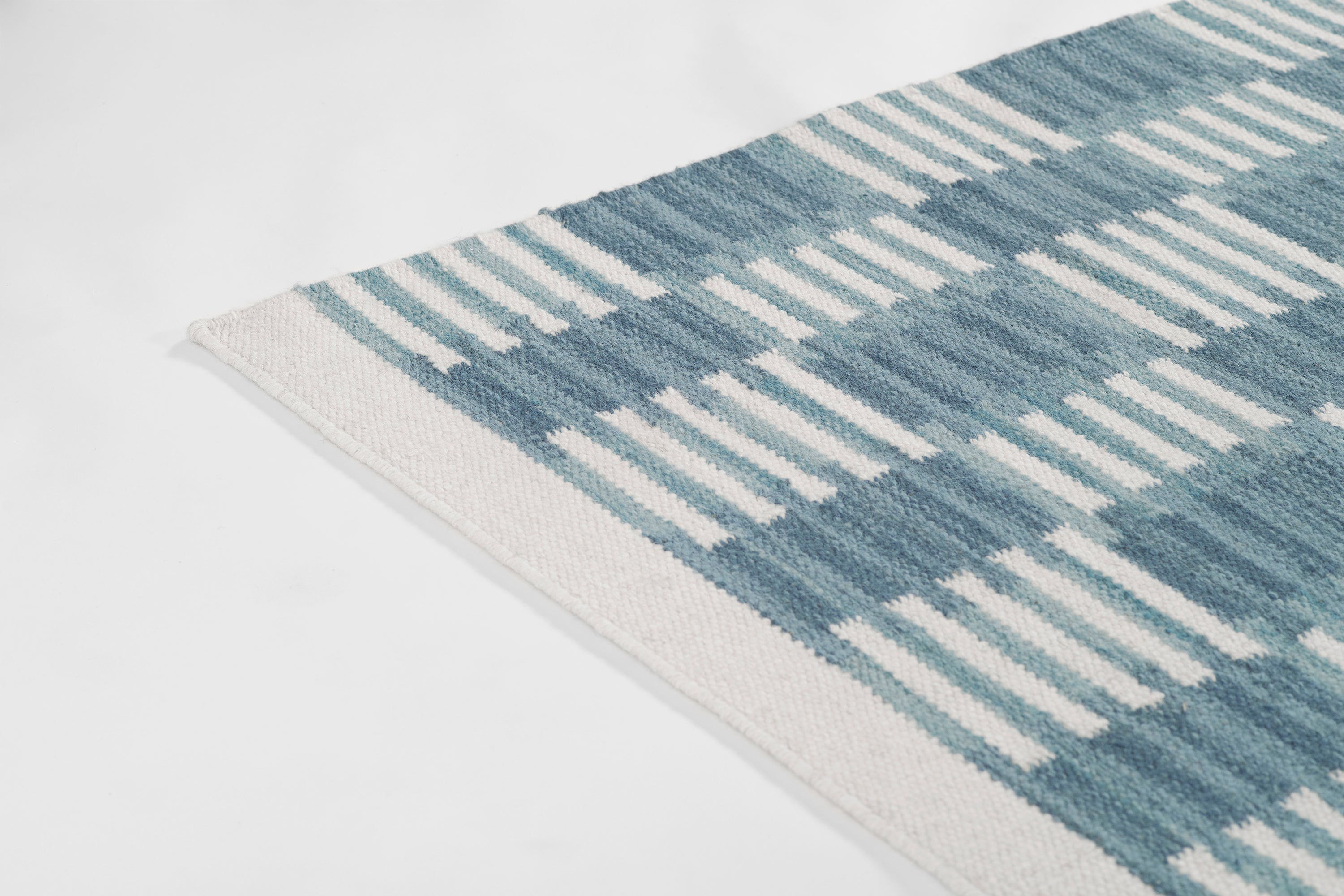 Scandi SCN-3 Hand Woven Rug RUGS - wool Momeni