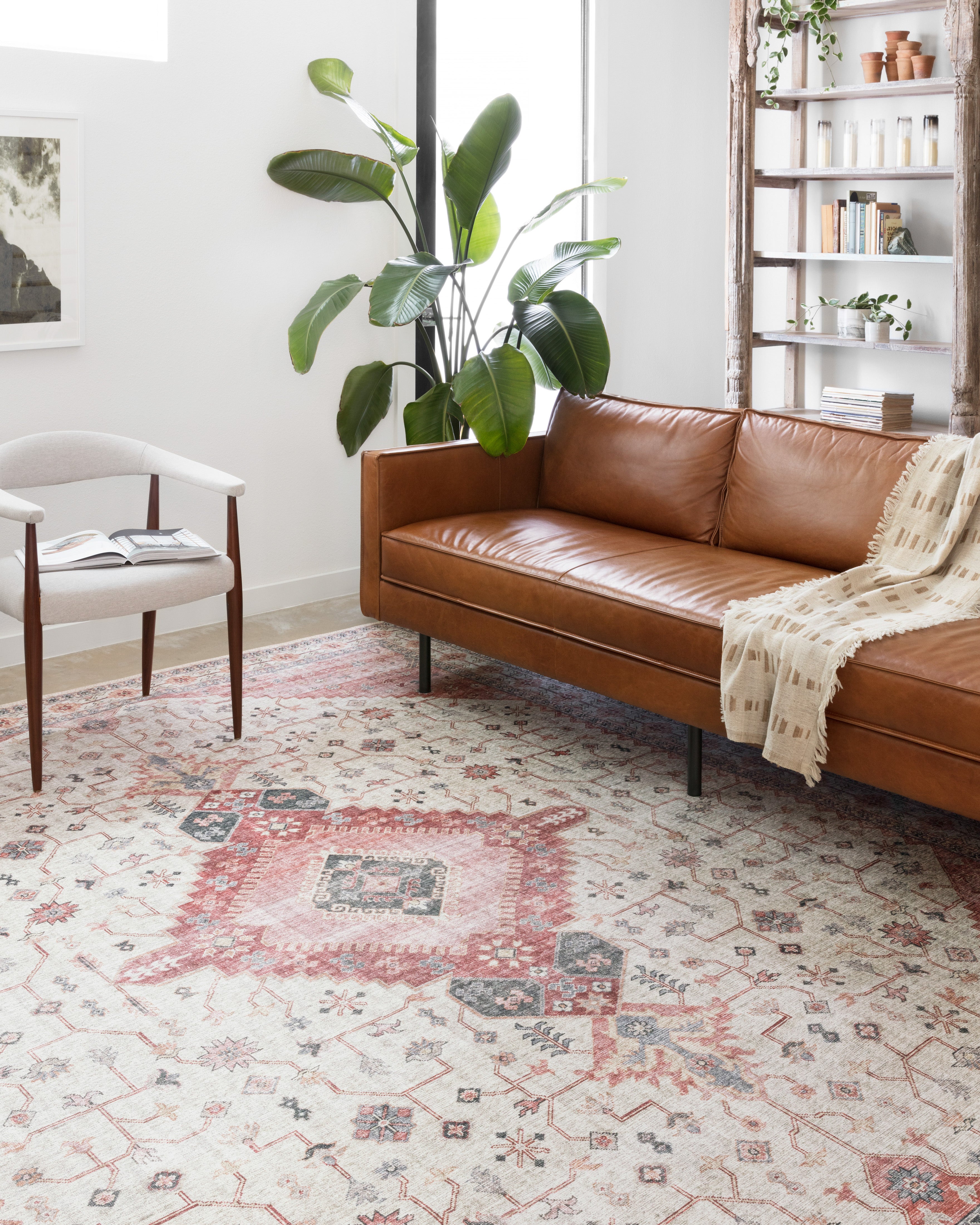 Loloi Skye Ivory / Berry Oval Rug RUGS - synthetic Loloi