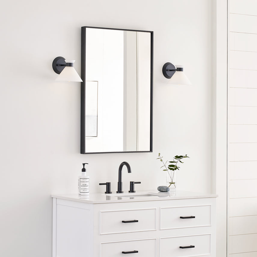 Belcarra Small Sconce LIGHTING - sconce Visual Comfort - Studio