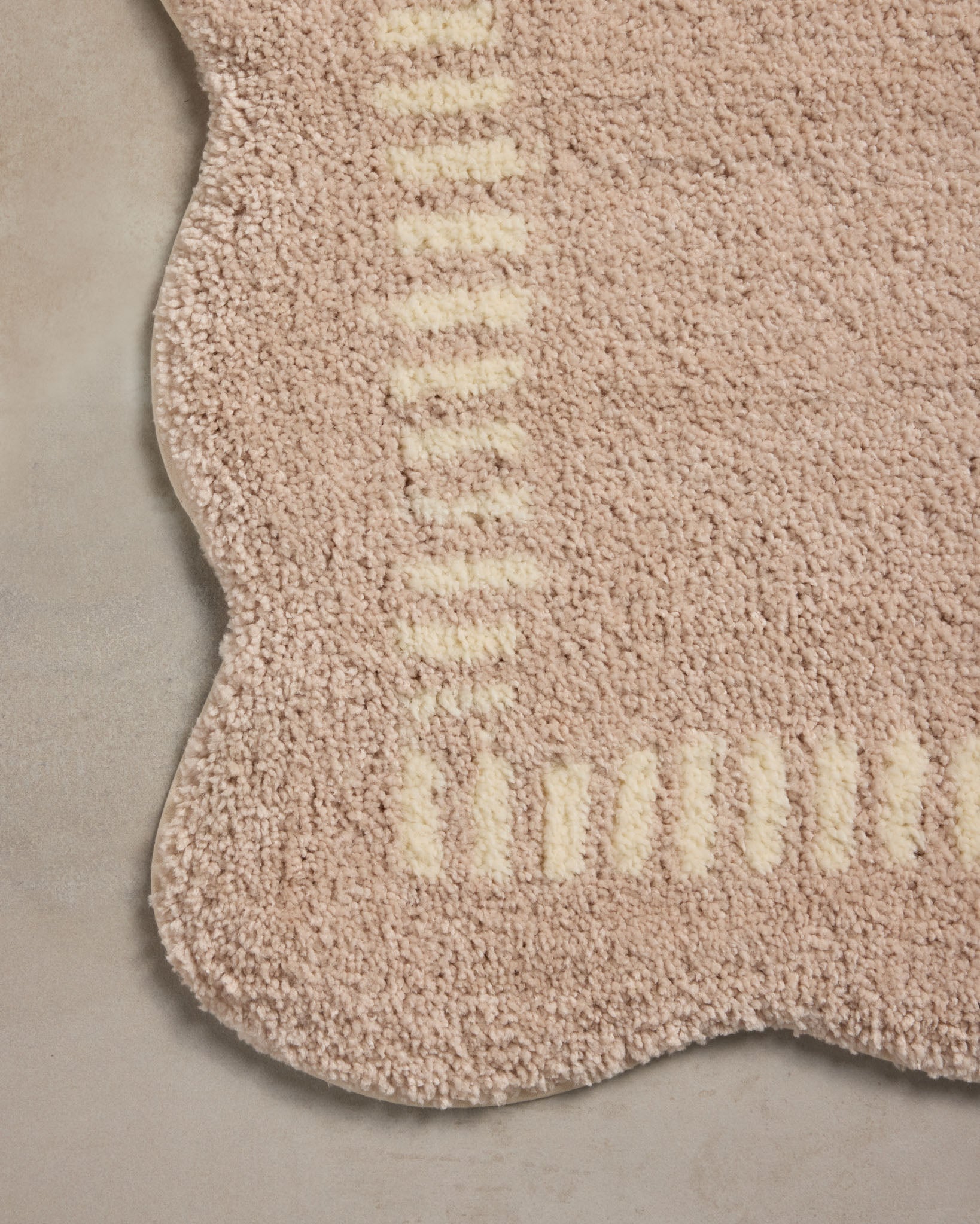 Chris Loves Julia x Loloi Valerie Blush / Ivory Bath Mat - Rug & Weave